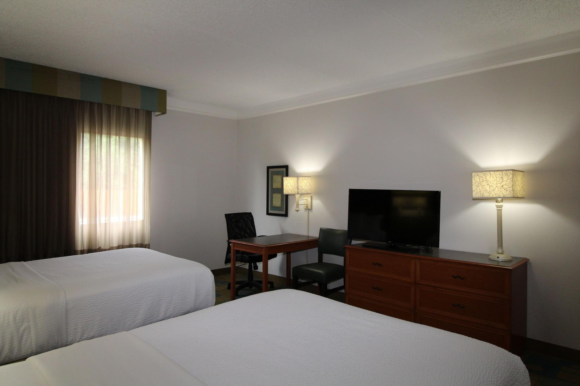 Hotel La Quinta By Wyndham St. Pete-clearwater Airport 3*
