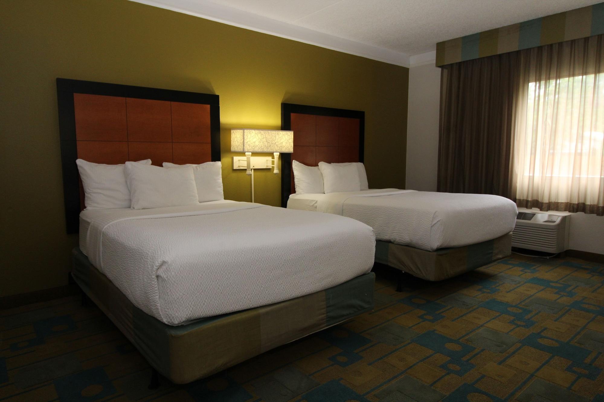 La Quinta By Wyndham St. Pete-clearwater Airport Hotel 3*