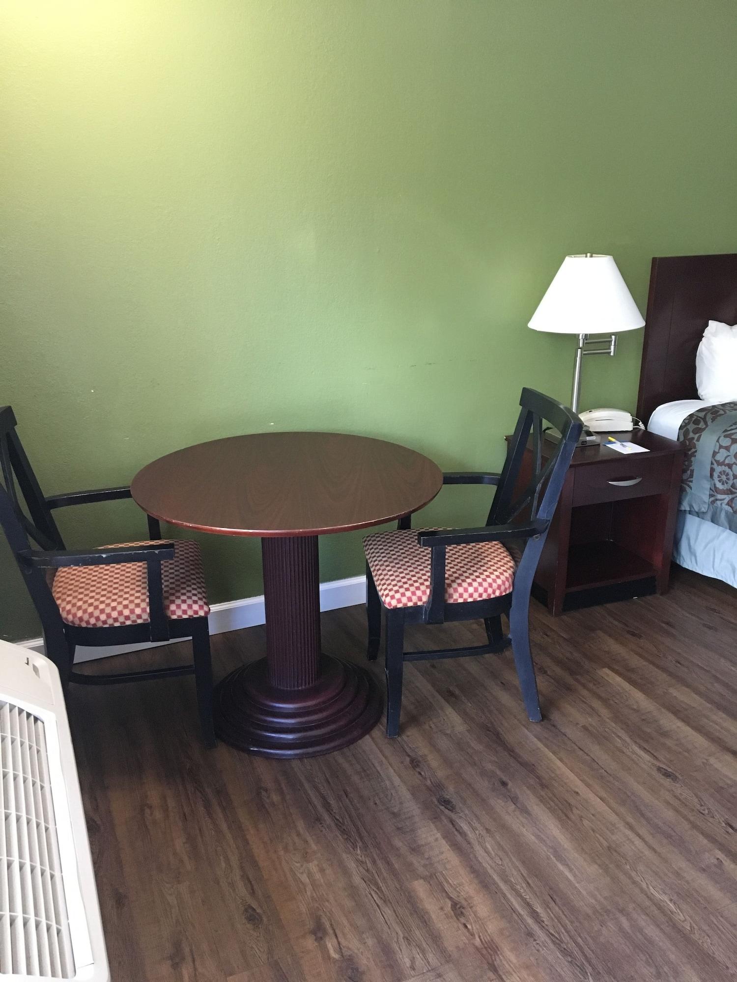 Days By Wyndham - Near The Gulf Hotel Bradenton
