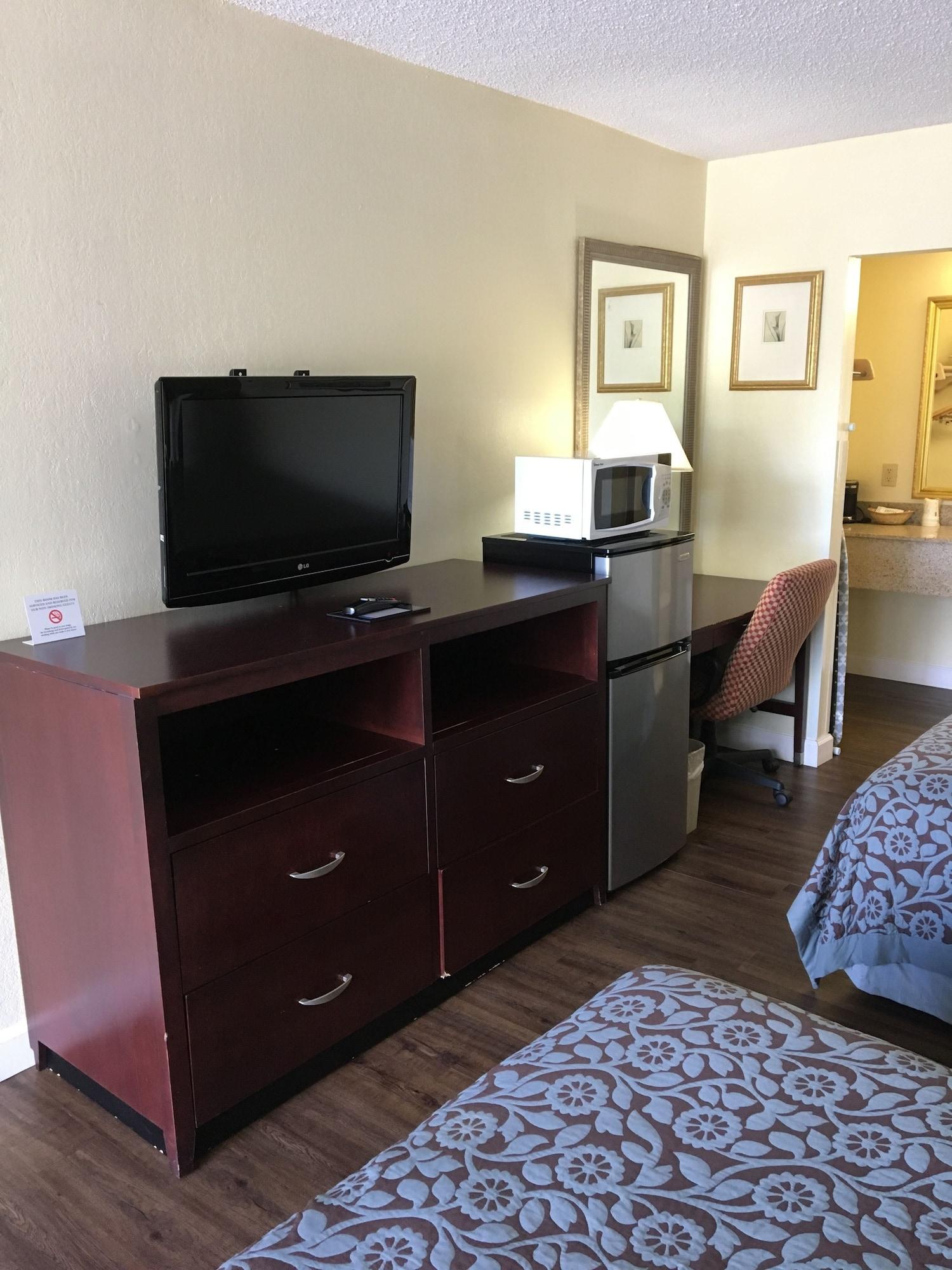 Hotel Days By Wyndham - Near The Gulf Bradenton