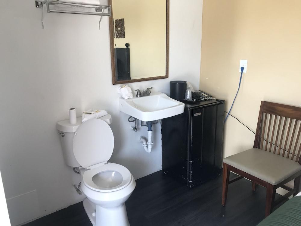 Belair Orlando Near Florida Mall Hotel 2*