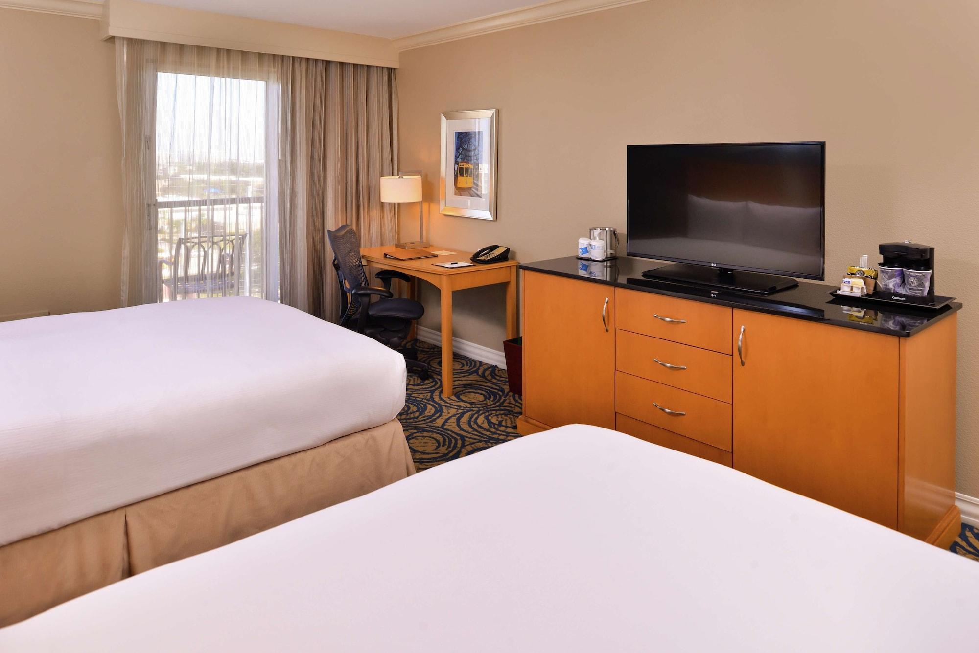Hotel Doubletree By Hilton Airport-westshore Tampa