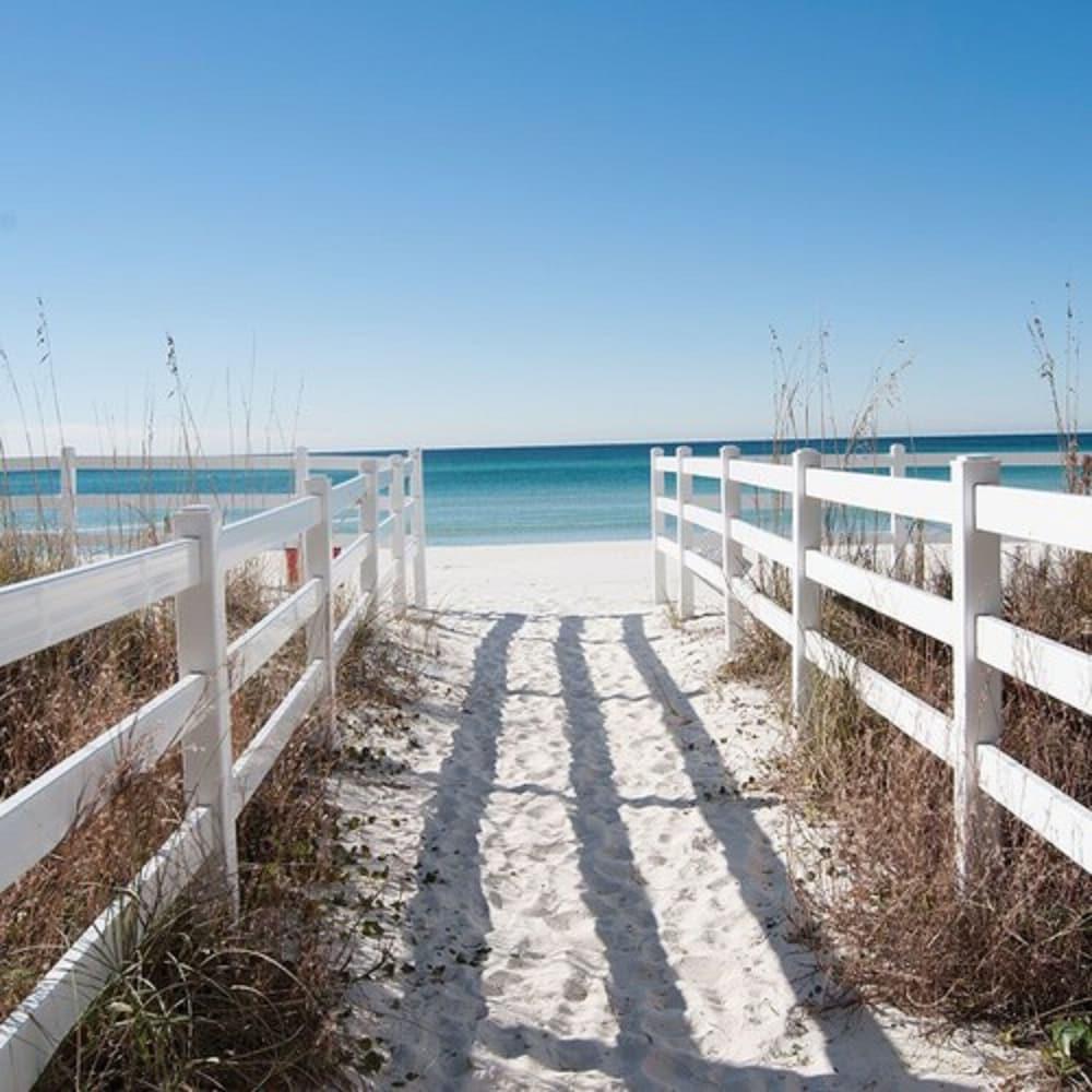 Casa Loma Panama - Beachfront Hotel Panama City Beach