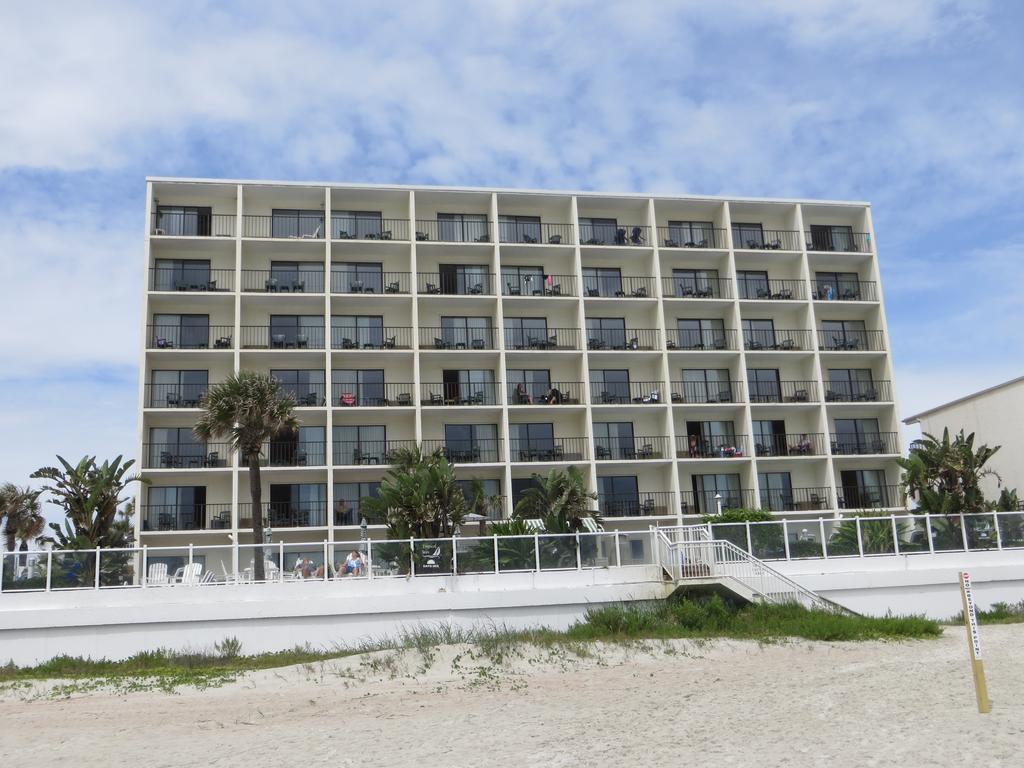 Days By Wyndham Daytona Oceanfront 3*