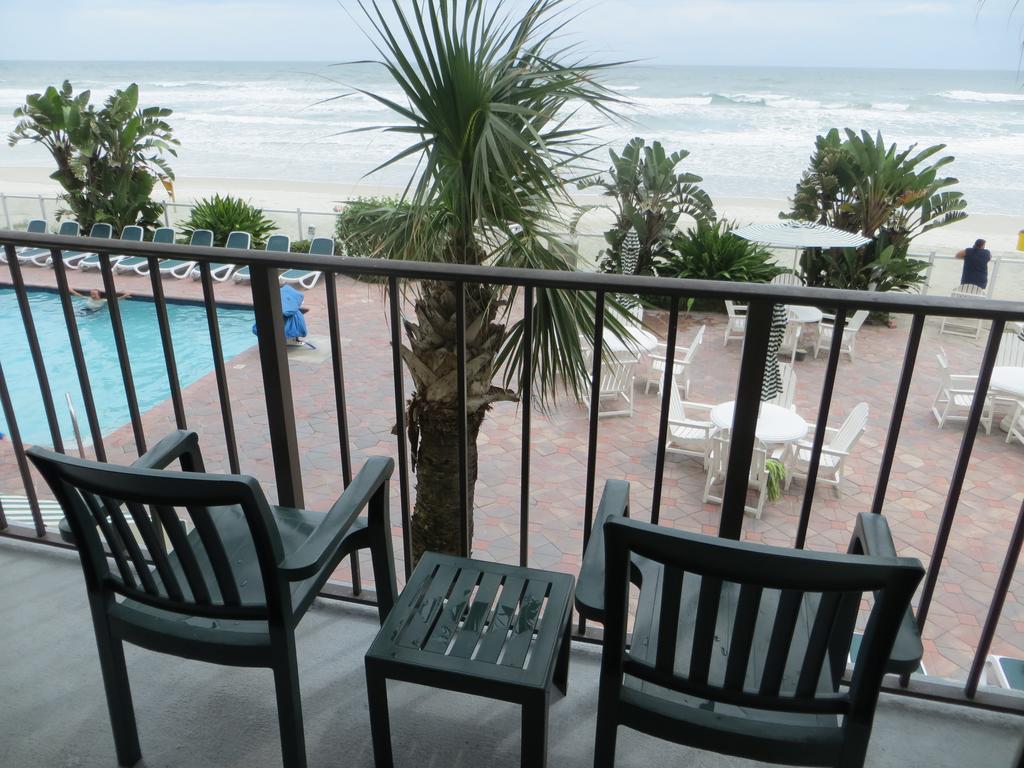 Hotel Days By Wyndham Daytona Oceanfront 3*