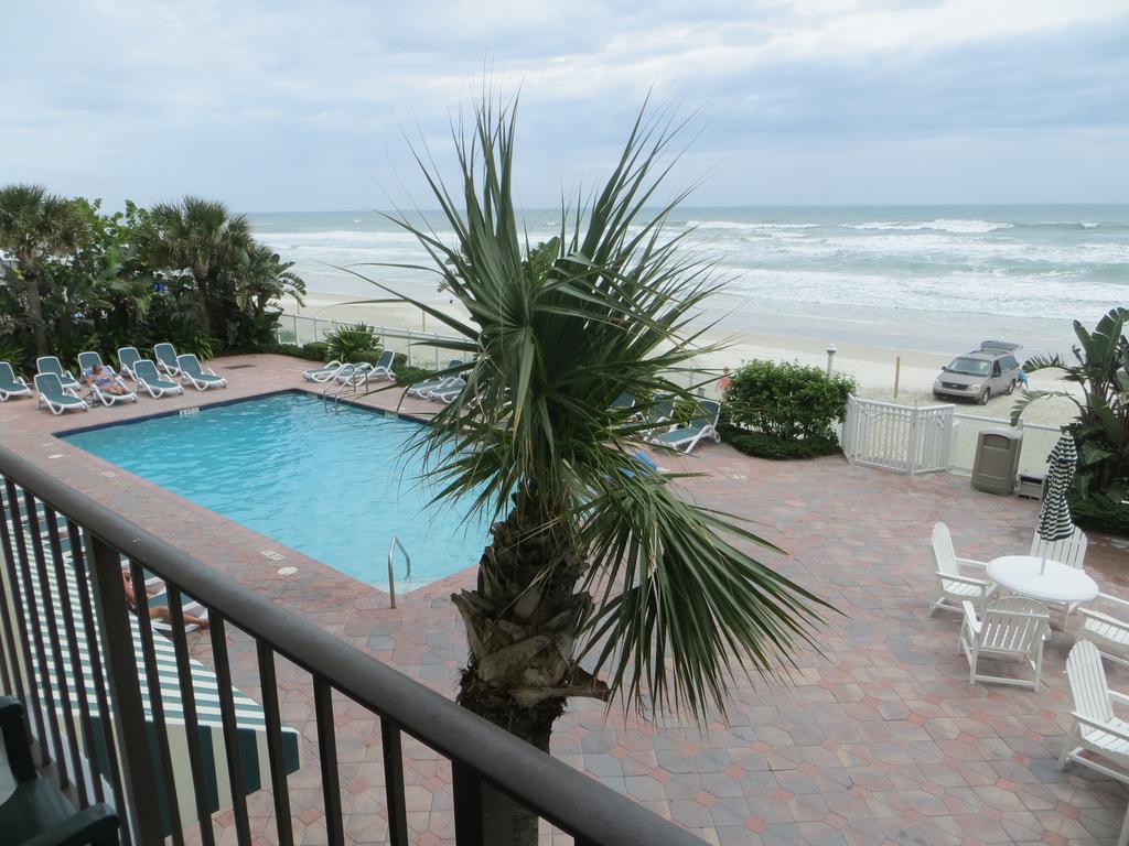 Days By Wyndham Daytona Oceanfront 3*