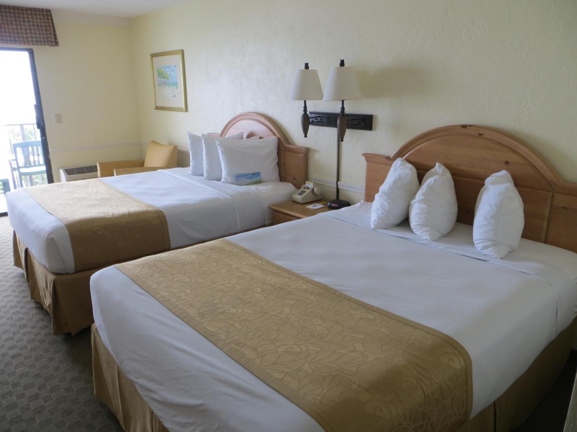 Days By Wyndham Daytona Oceanfront Hotel Daytona Beach