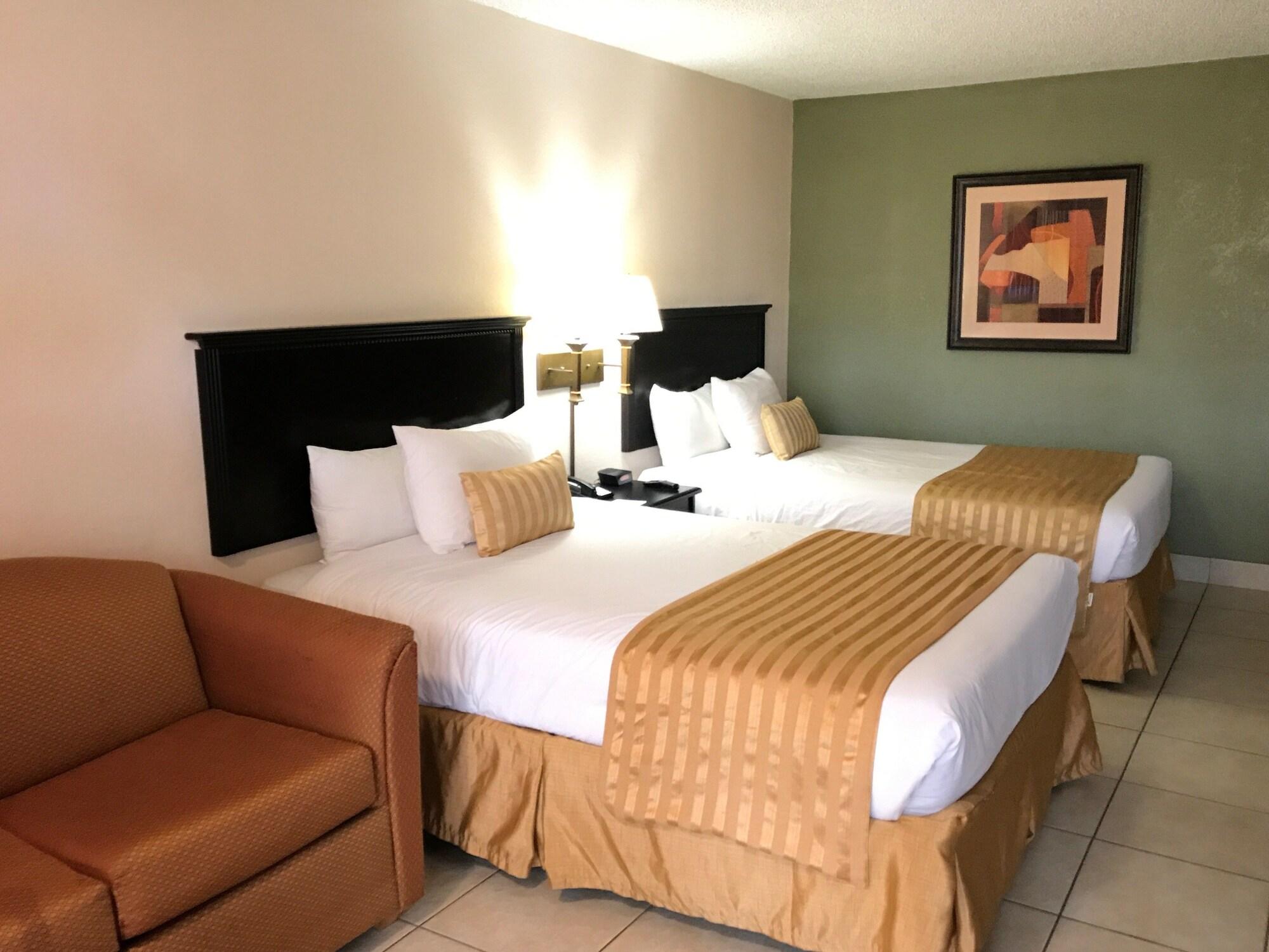 Champions World Resort 3*