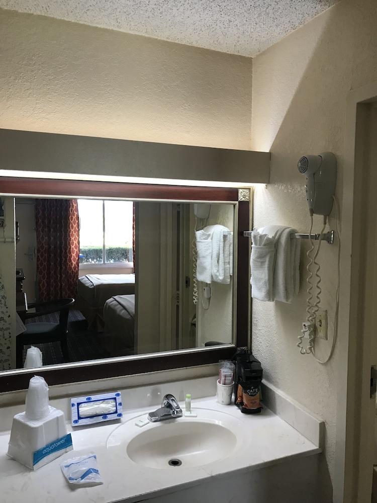 Quality 2* Tampa