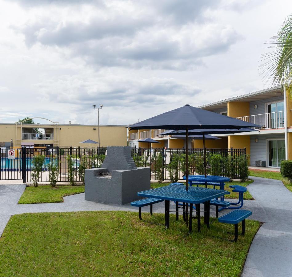Resort Celebration Suites Celebration