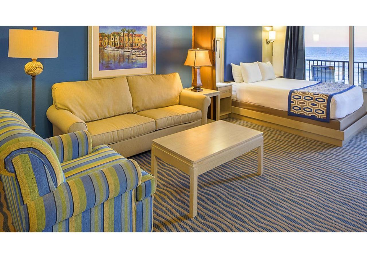 Resort Dolphin Club