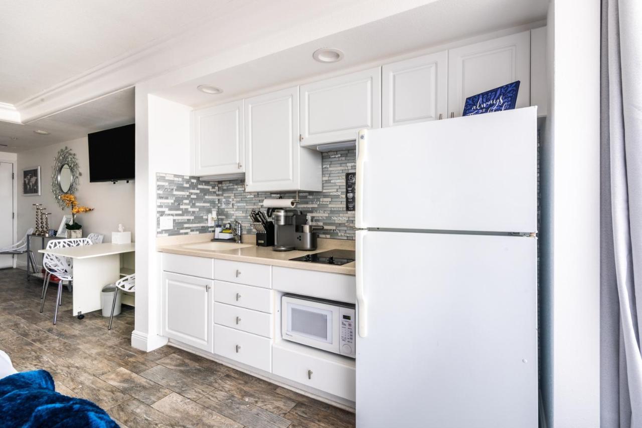 - Ocean Front Luxury Studio * Daytona Beach