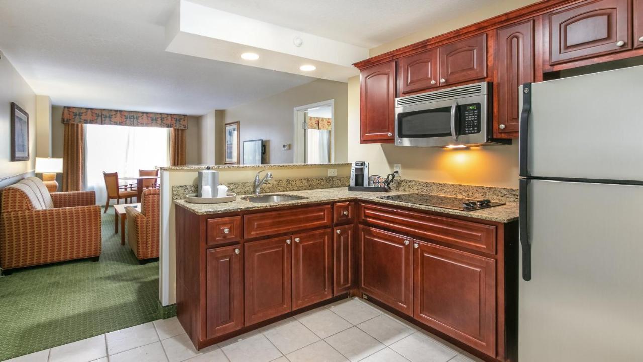 & Clearwater By Ihg 3*