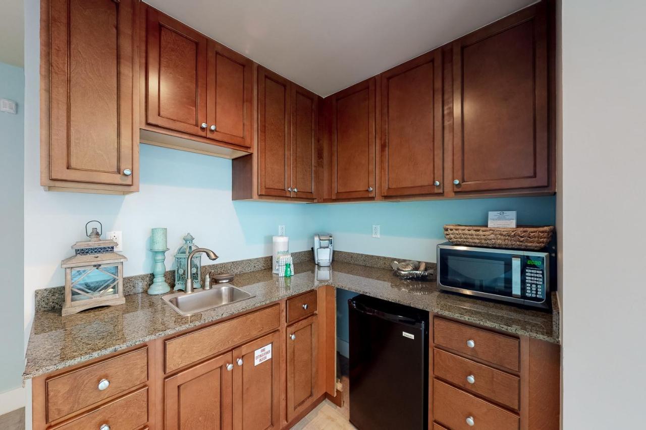 Apartment Sterling Breeze 707-a *