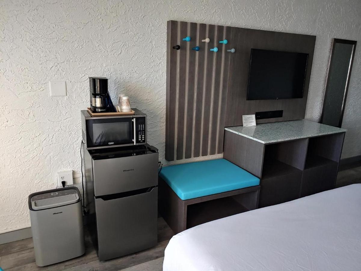 Casa Loma Panama - Beachfront Hotel Panama City Beach