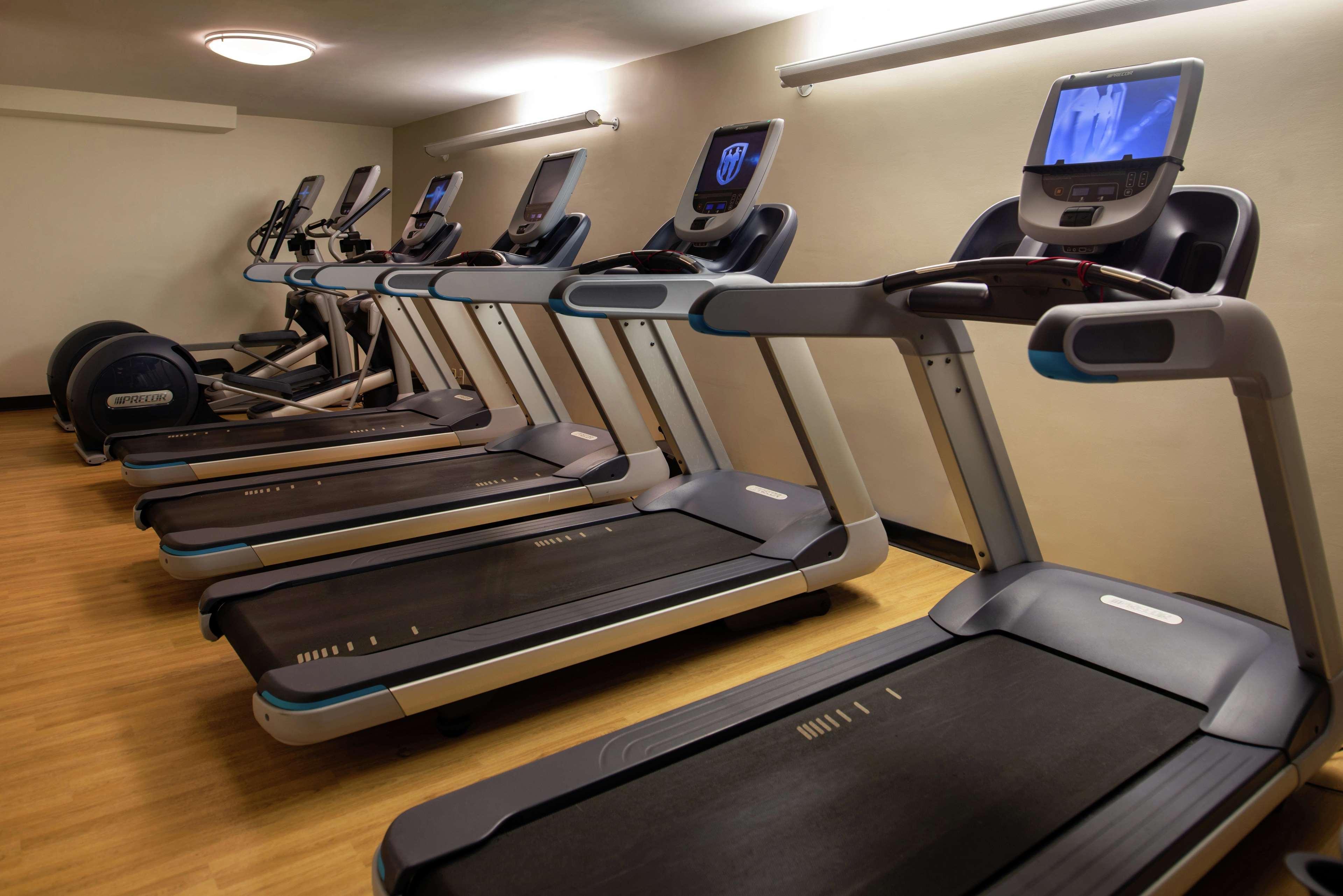 Doubletree By Hilton Airport-westshore Tampa