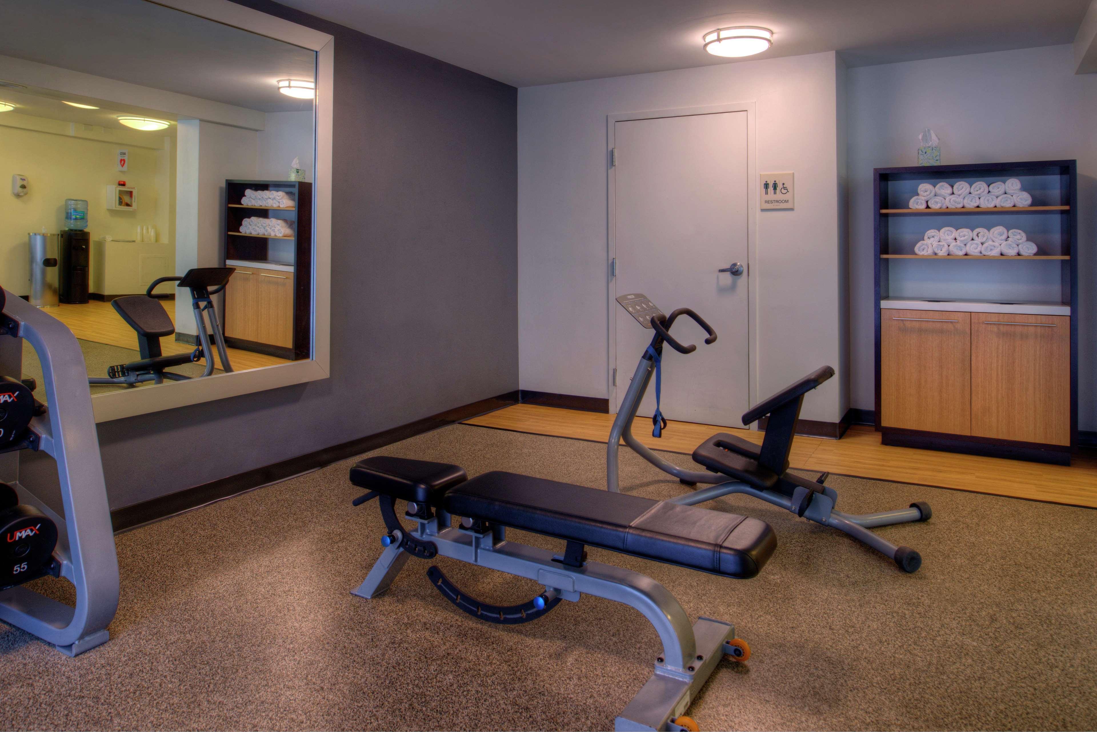 Doubletree By Hilton Airport-westshore