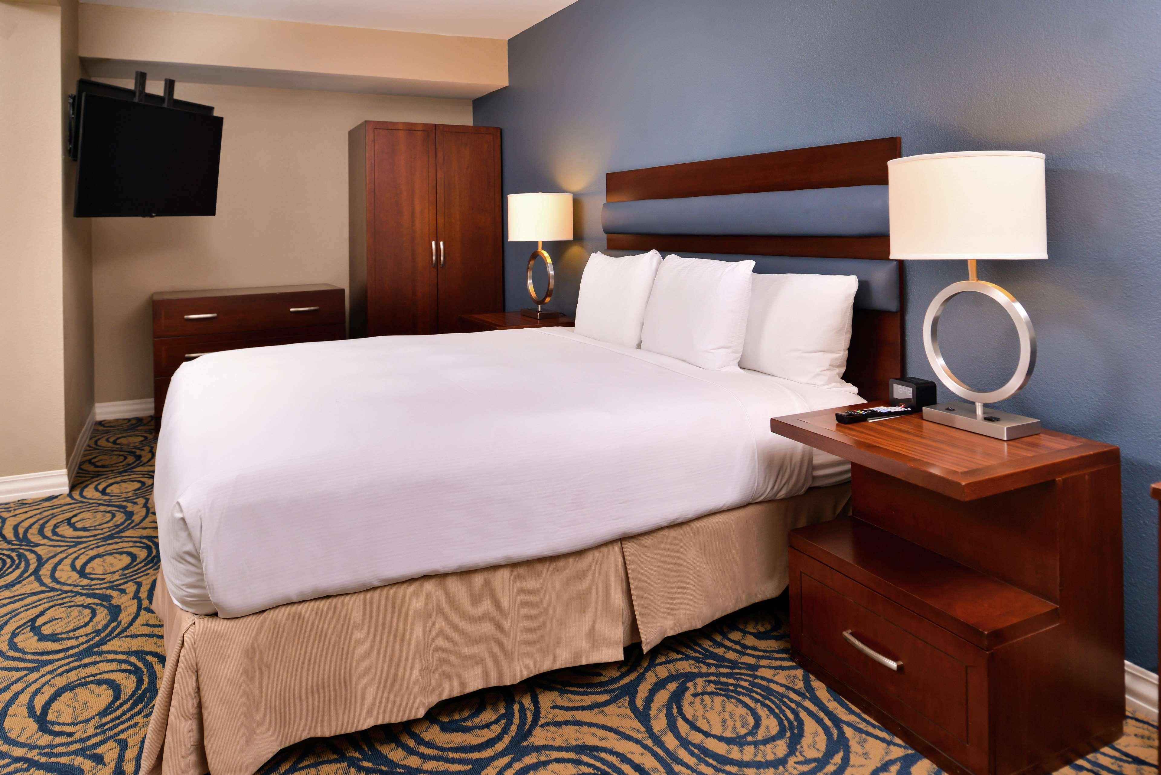 Doubletree By Hilton Airport-westshore 3* Tampa