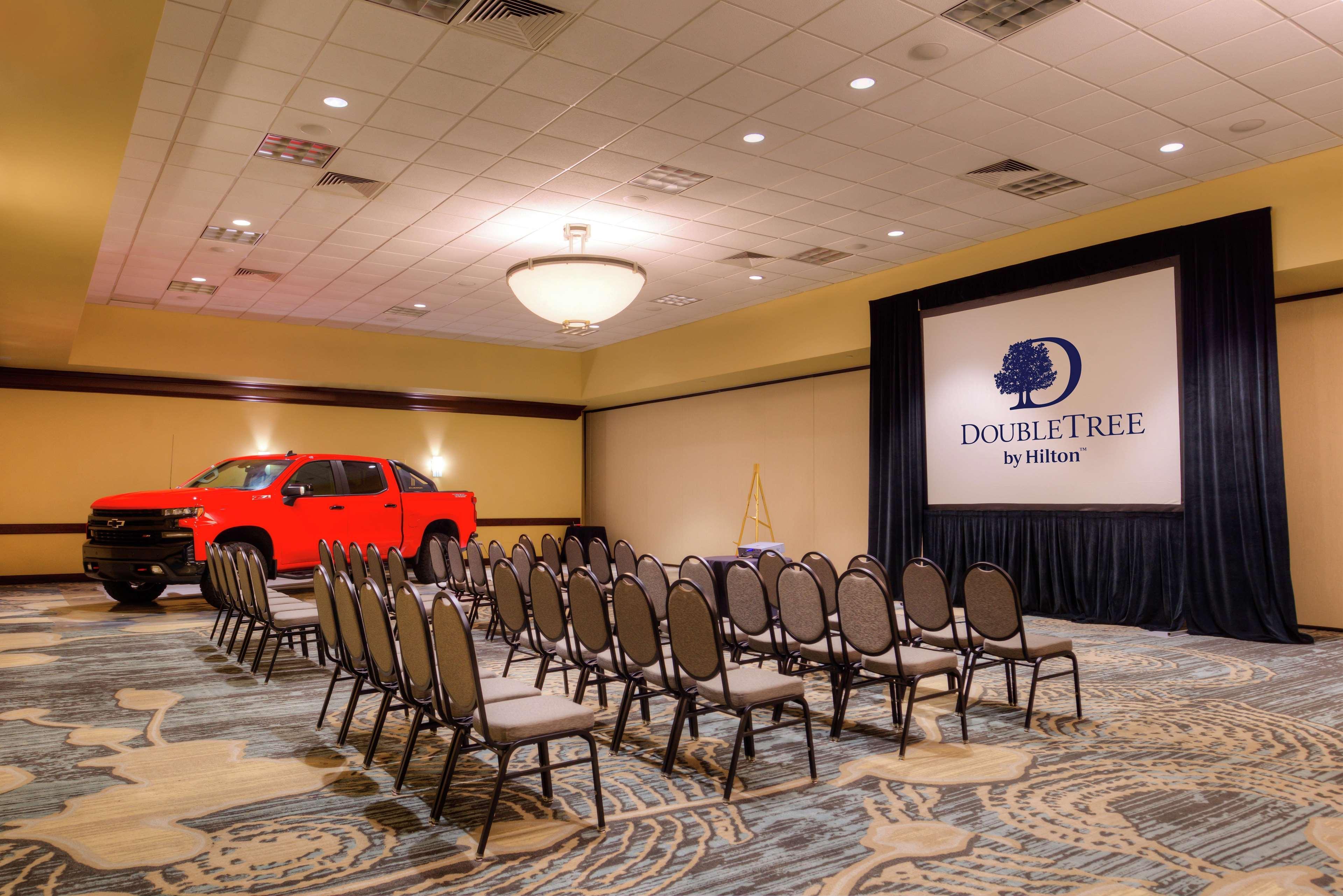 Doubletree By Hilton Airport-westshore Hotel