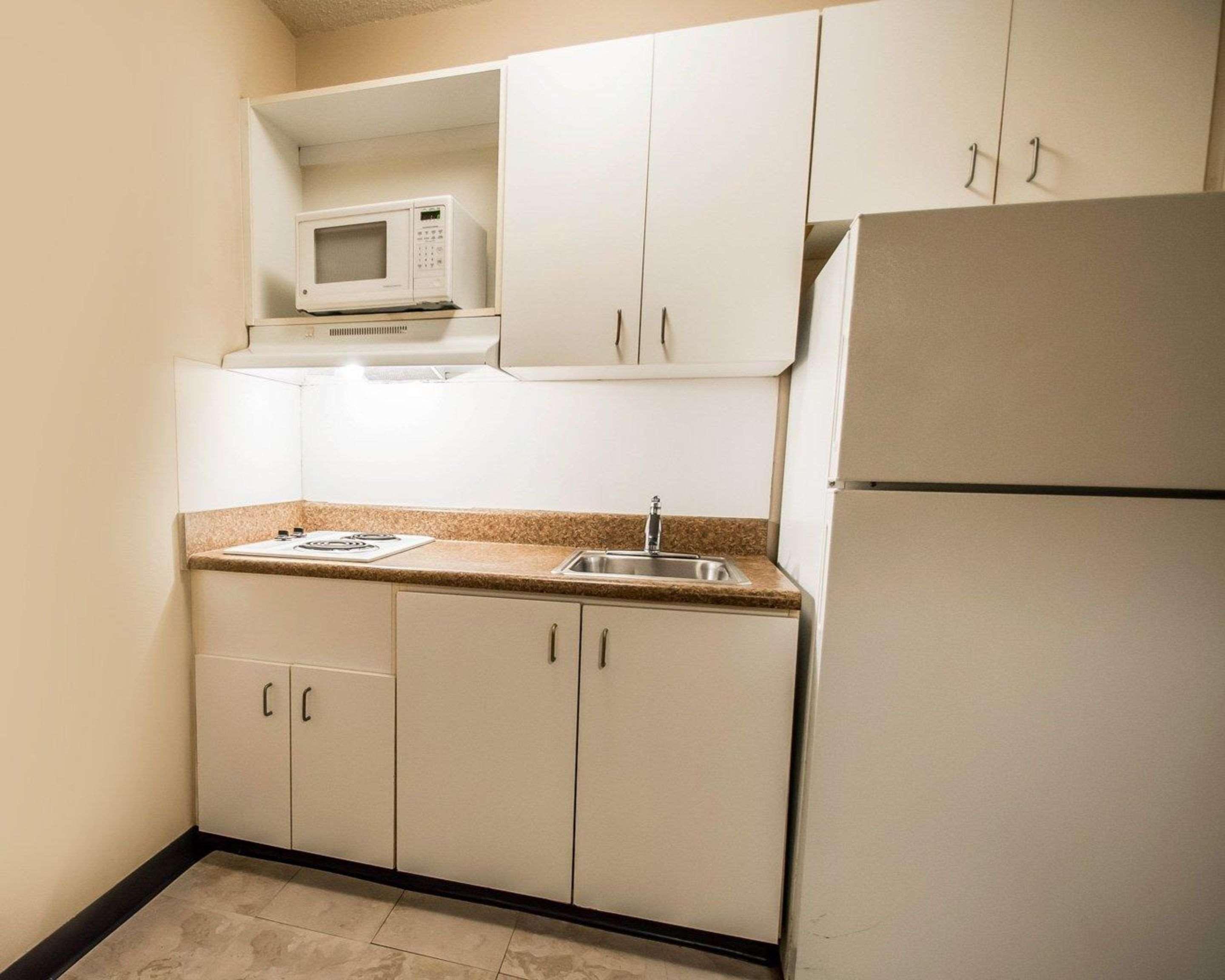 Hotel Bay Extended - Airport Tampa