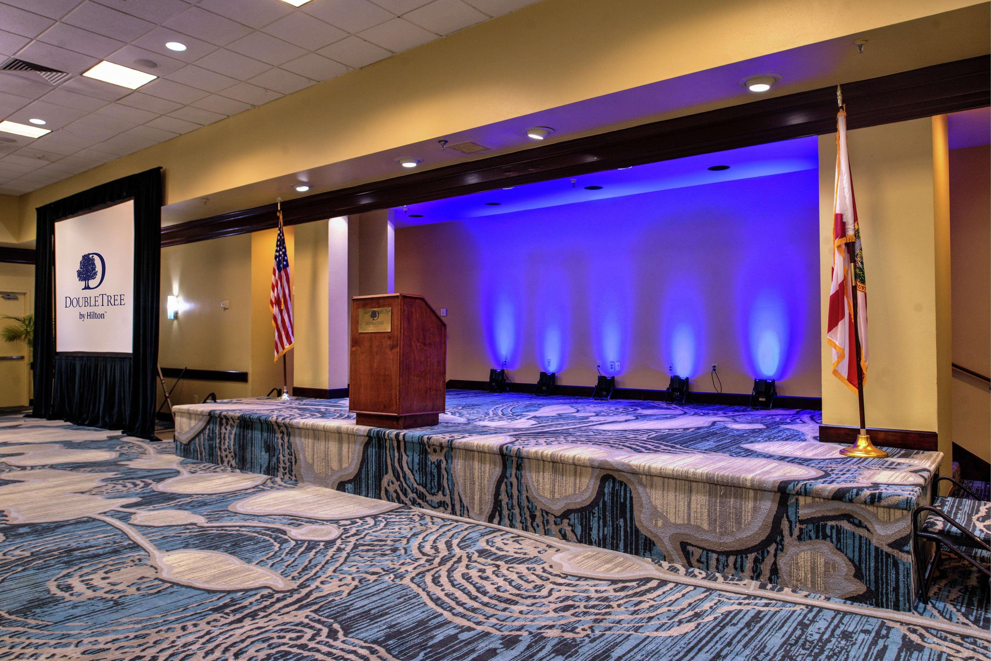 Doubletree By Hilton Airport-westshore 3* Tampa