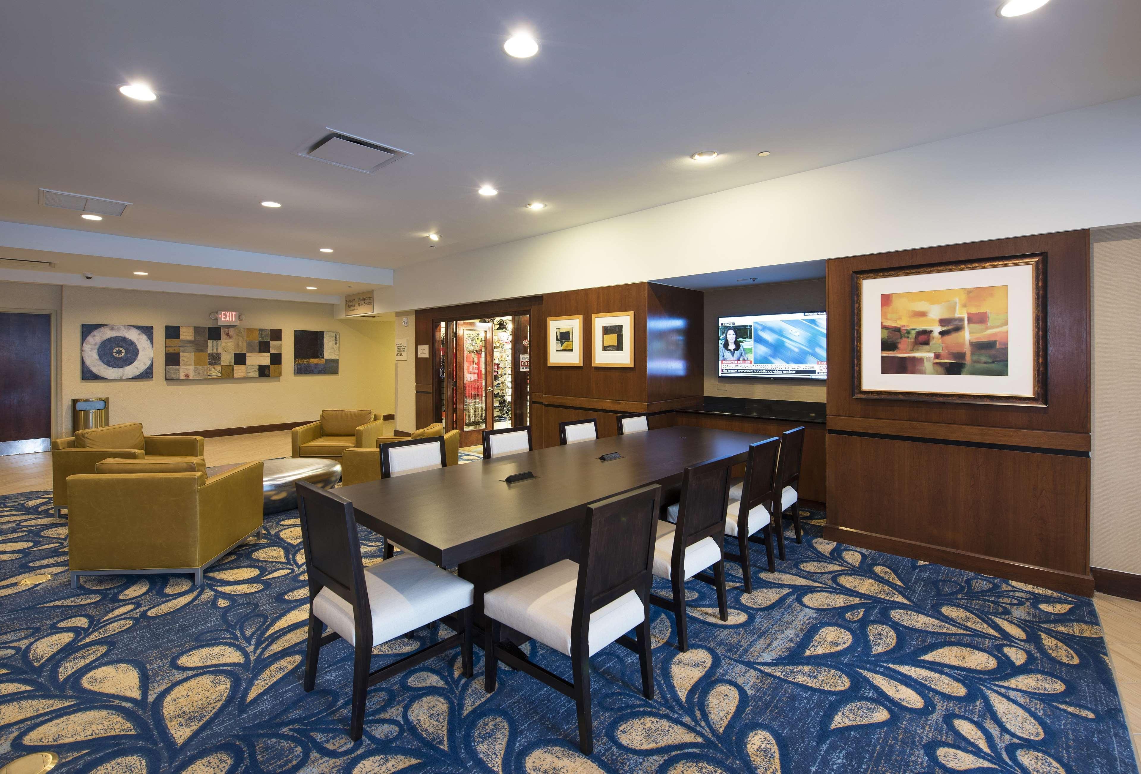 Doubletree By Hilton Airport-westshore 3* Tampa