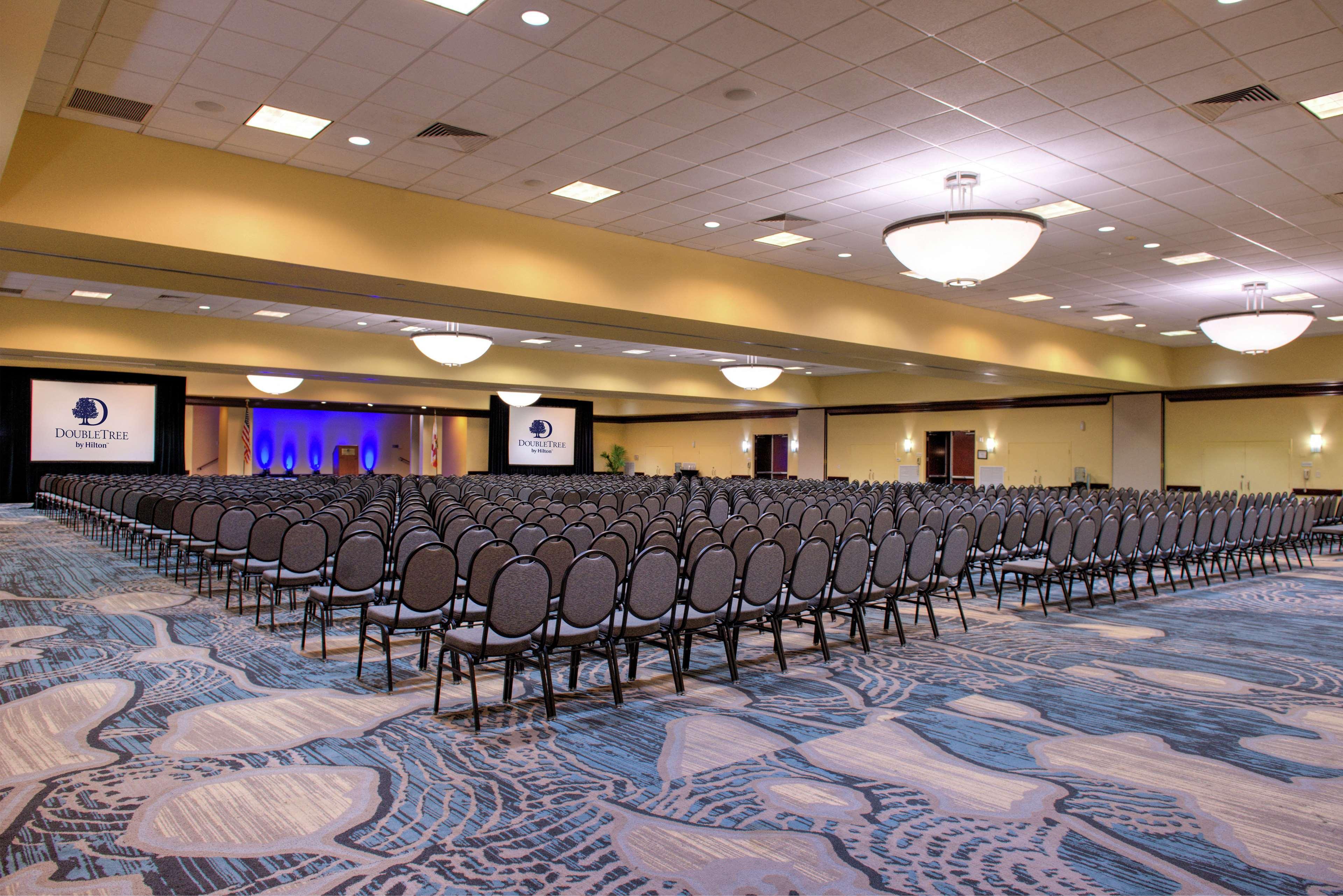 Hotel Doubletree By Hilton Airport-westshore 3*