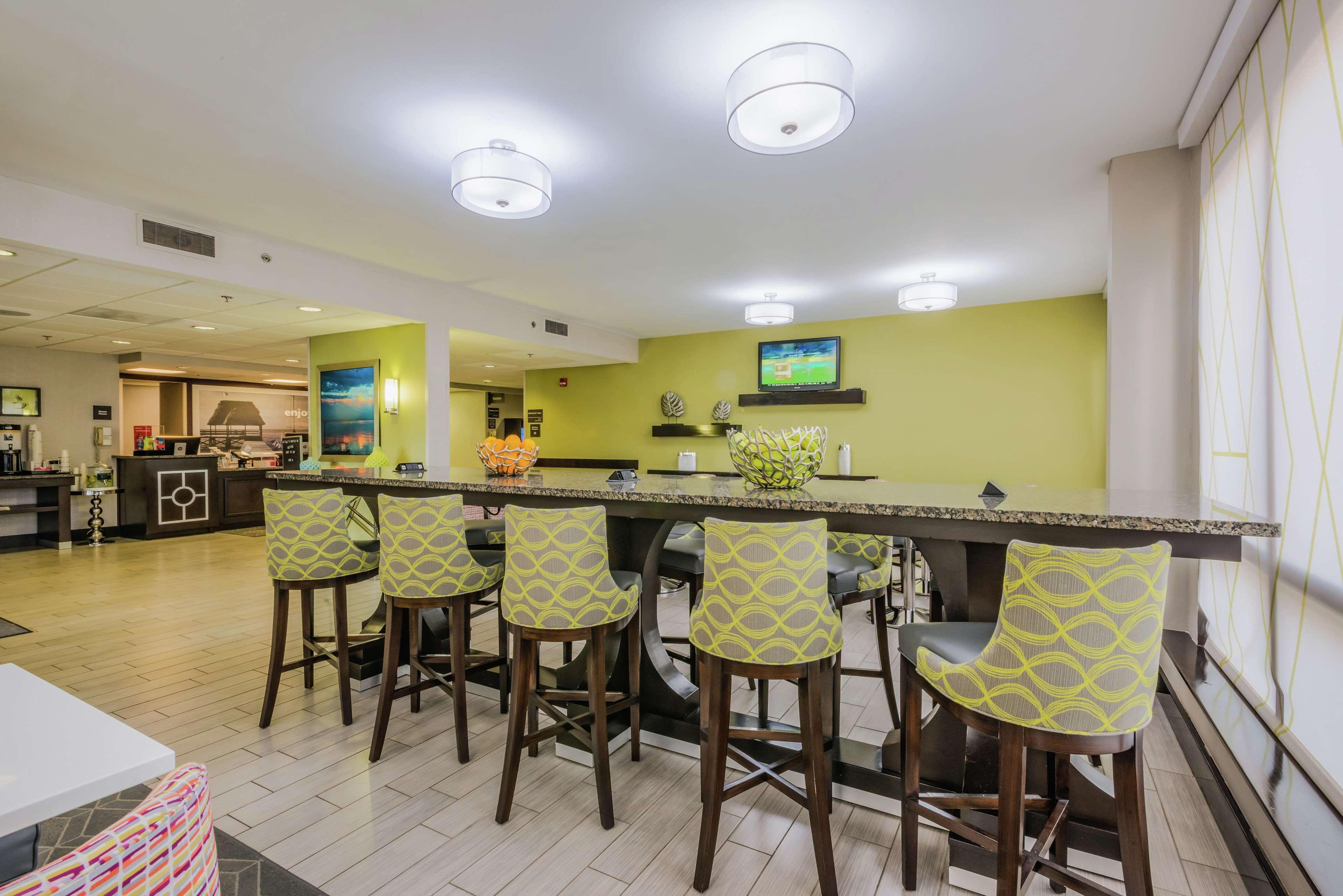 Hampton International Airport/westshore Hotel Tampa