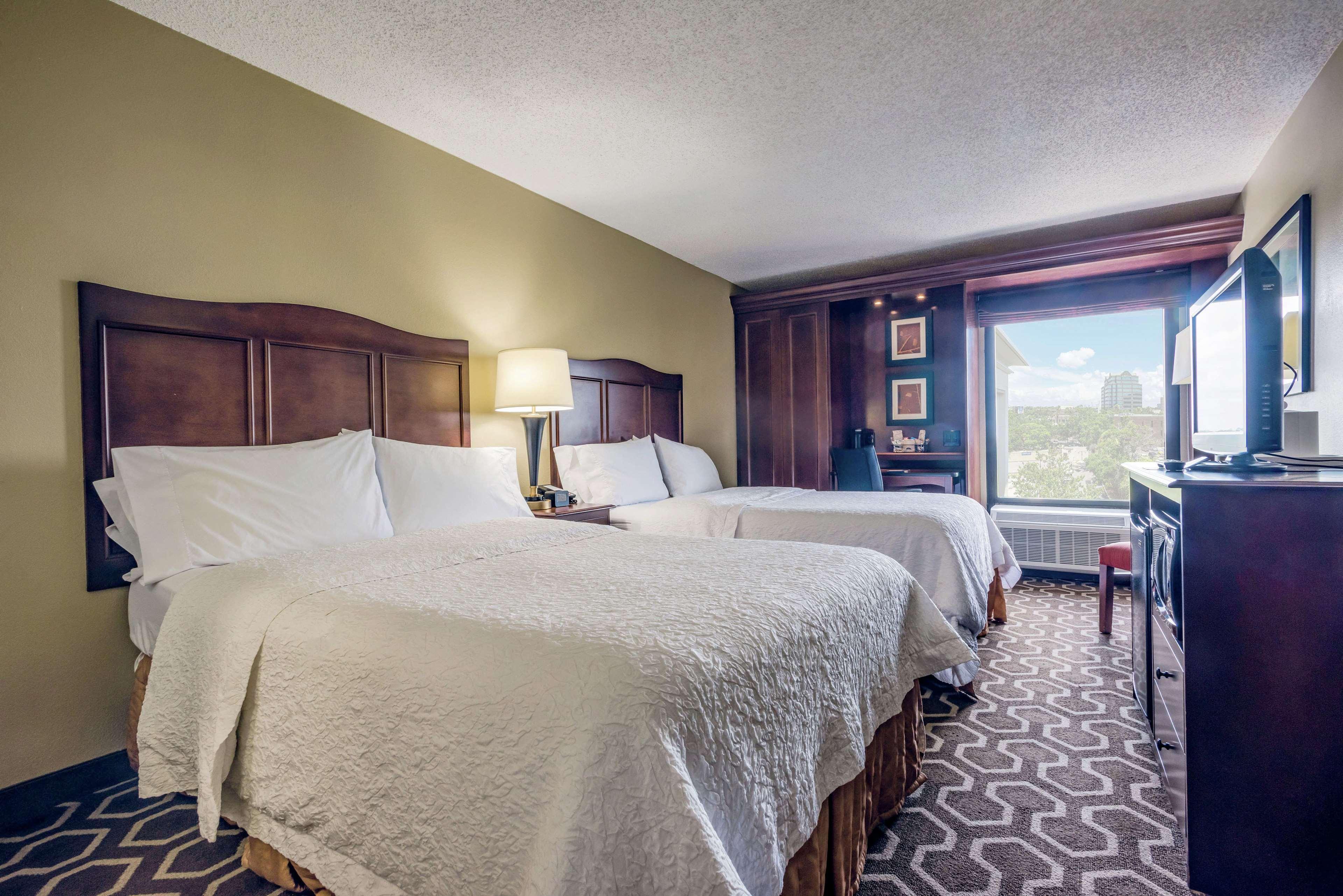 Hampton International Airport/westshore 3*