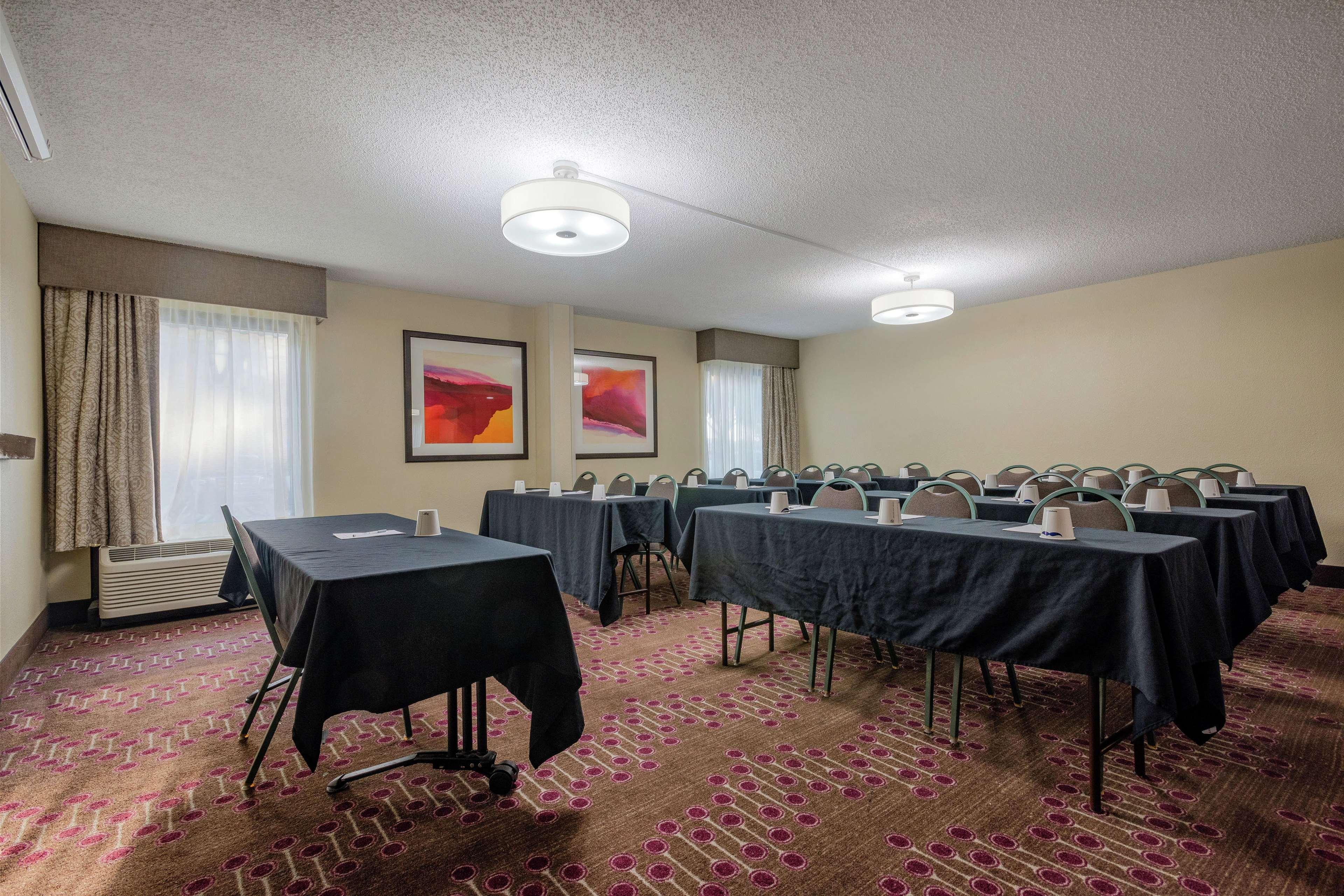 Hotel Hampton International Airport/westshore
