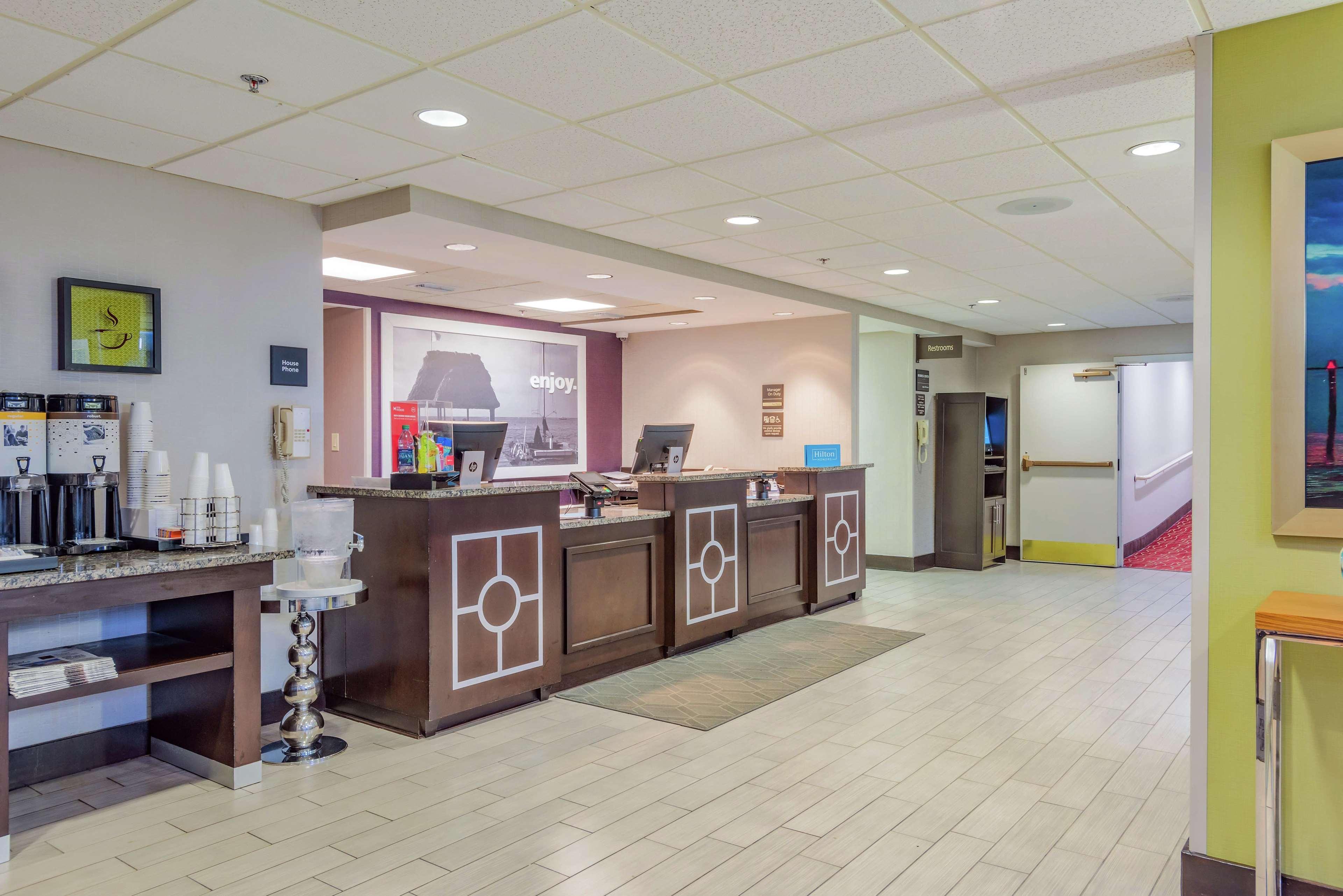 Hampton International Airport/westshore