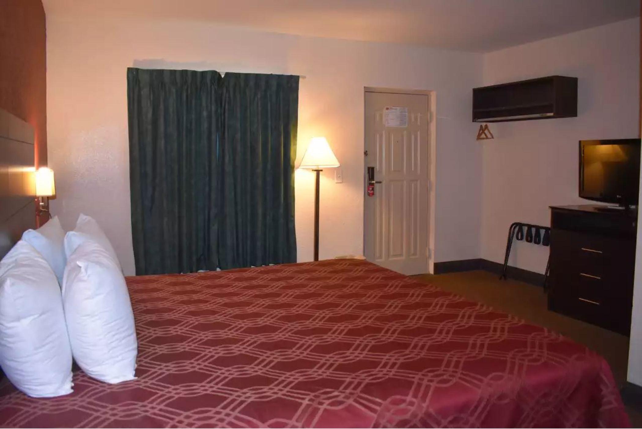 Hotel Ramada Limited And 2*