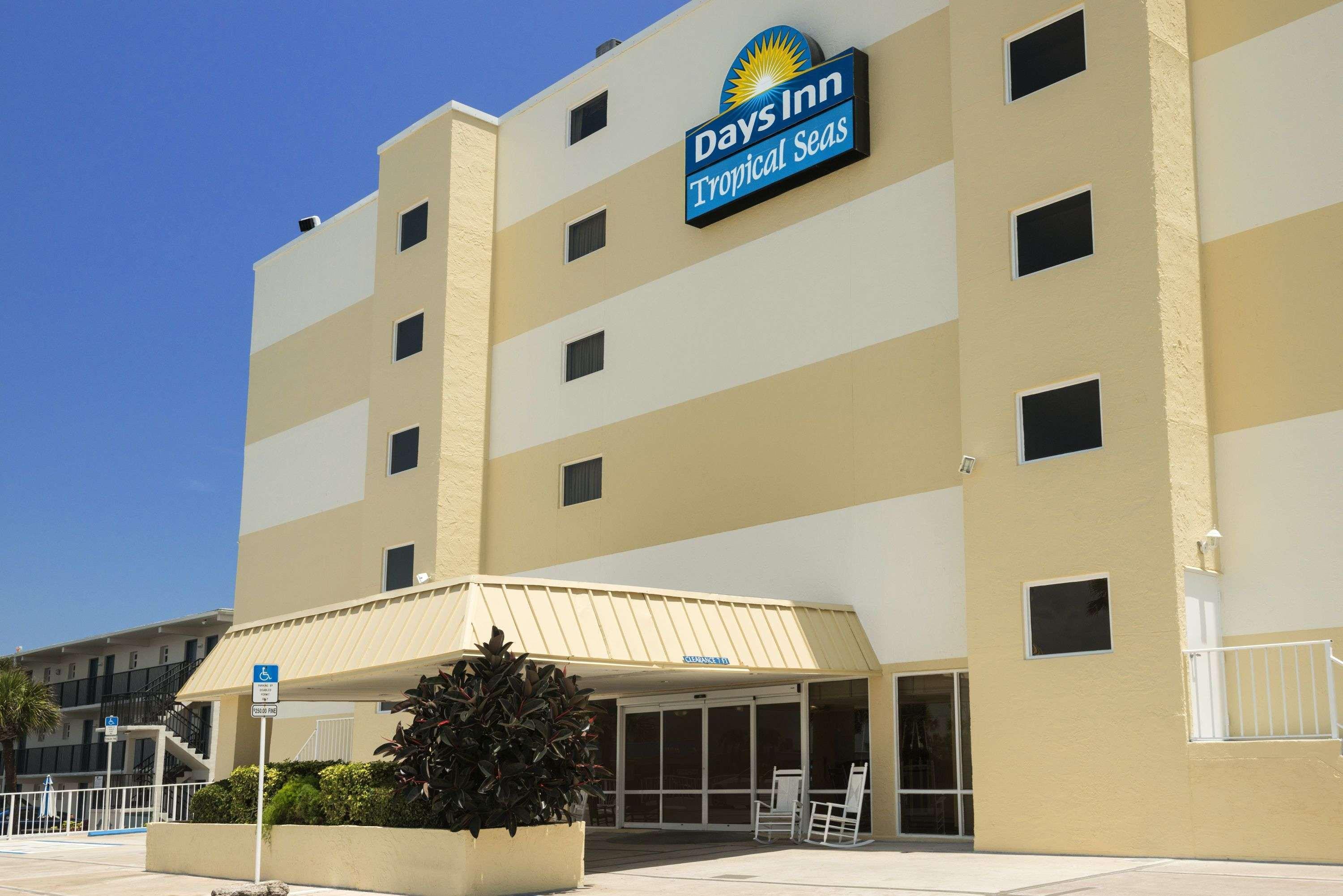 Days By Wyndham Daytona Oceanfront 3*