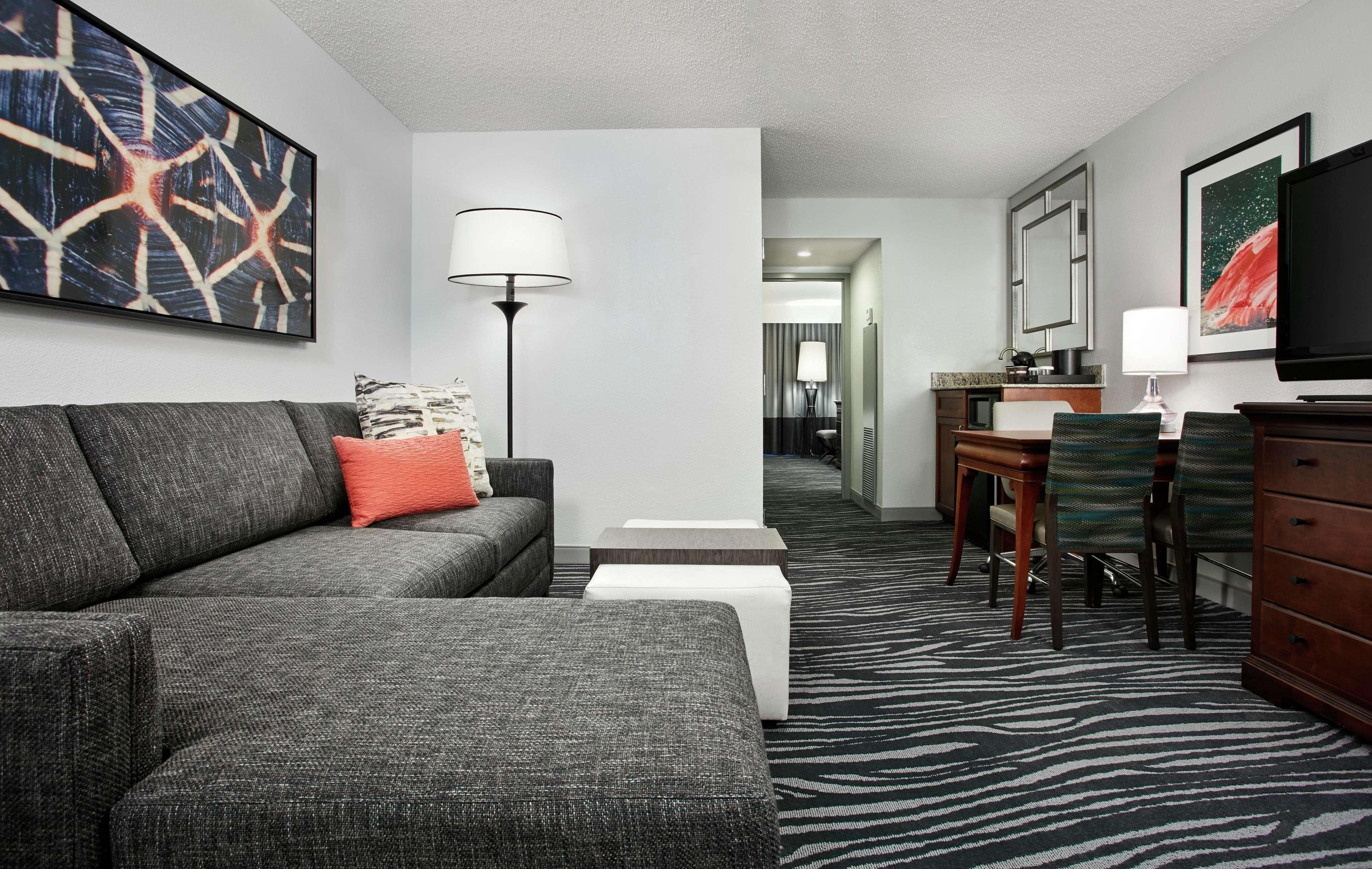 Embassy By Hilton Airport 3*