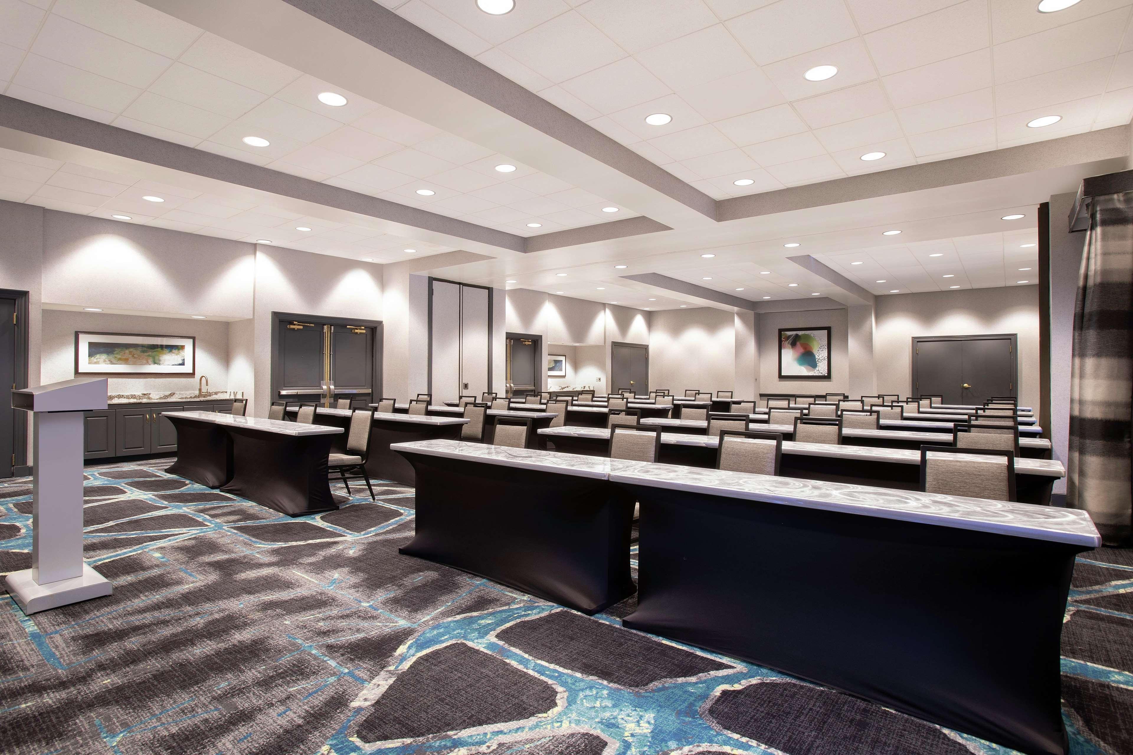 Embassy By Hilton Airport 3* Orlando