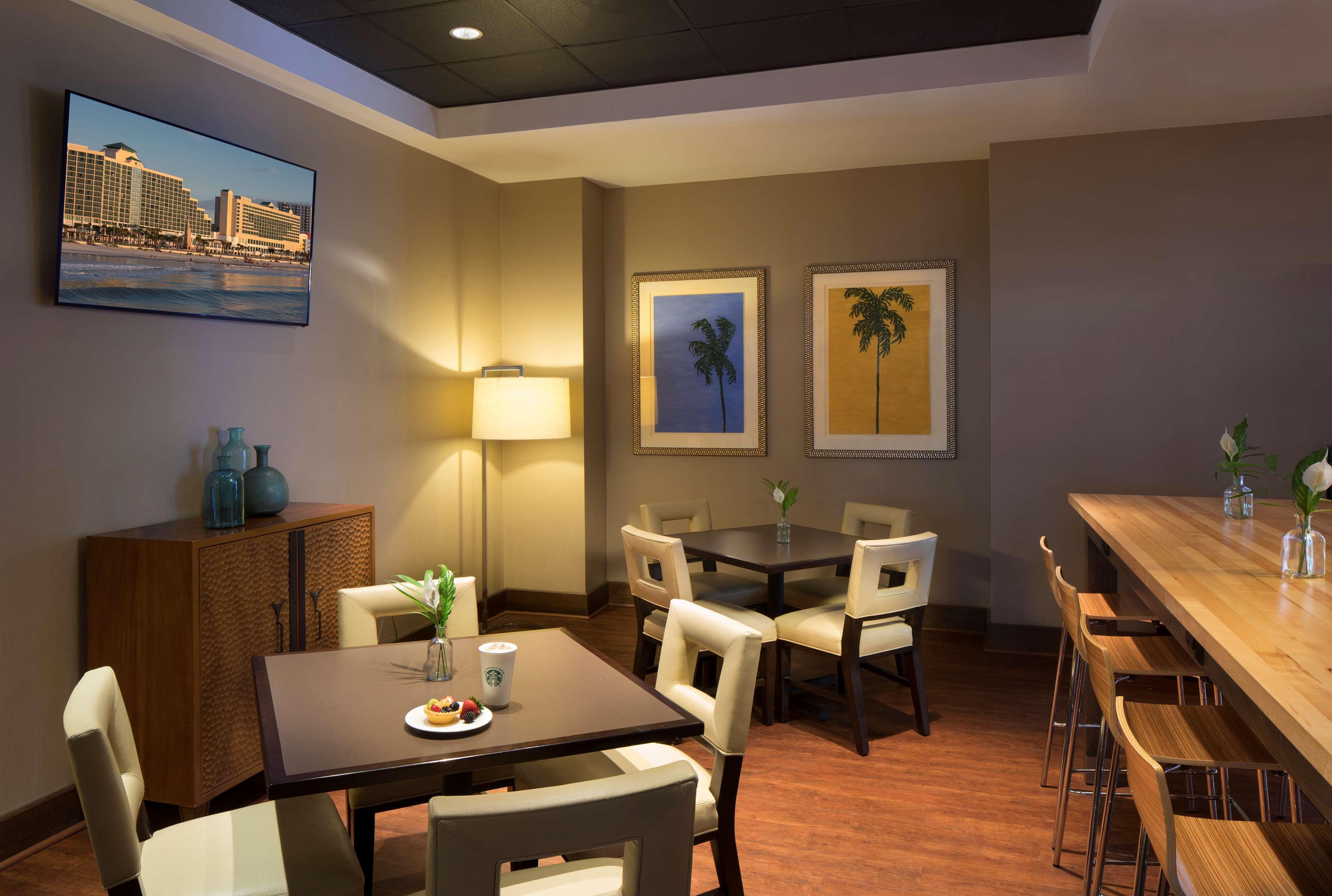 Resort Hilton Daytona (adults Only)