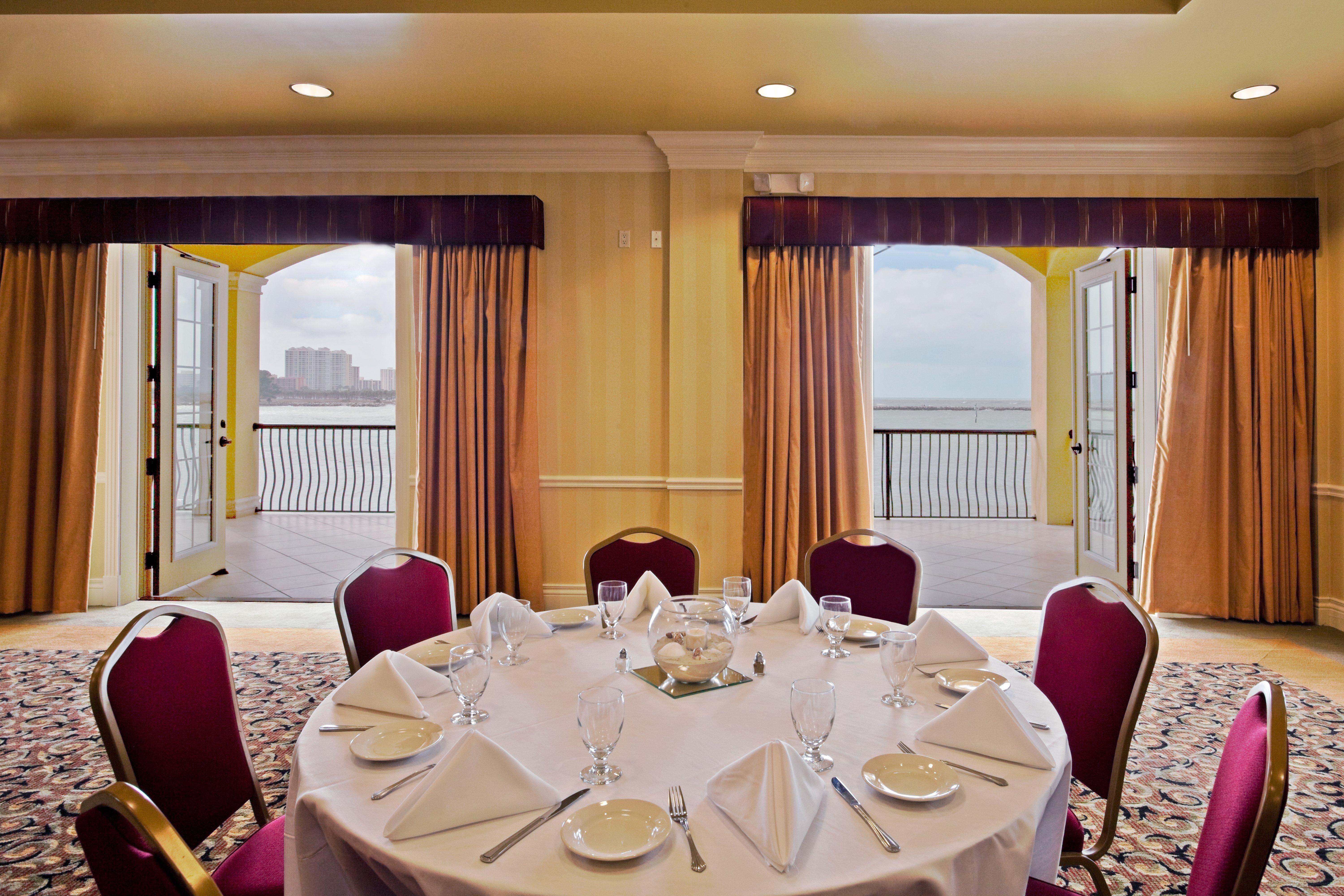 & Clearwater By Ihg