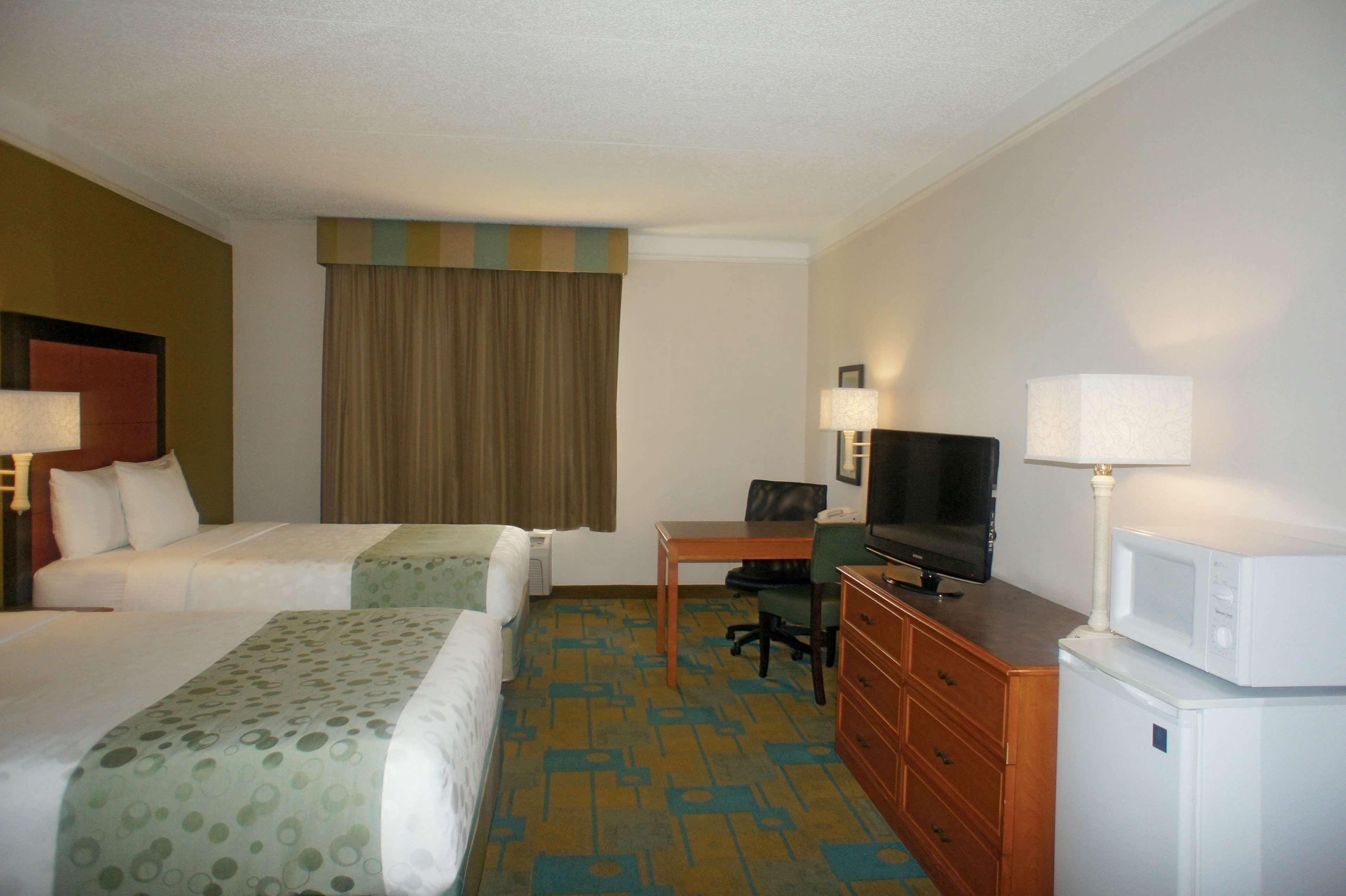 La Quinta By Wyndham St. Pete-clearwater Airport Hotel