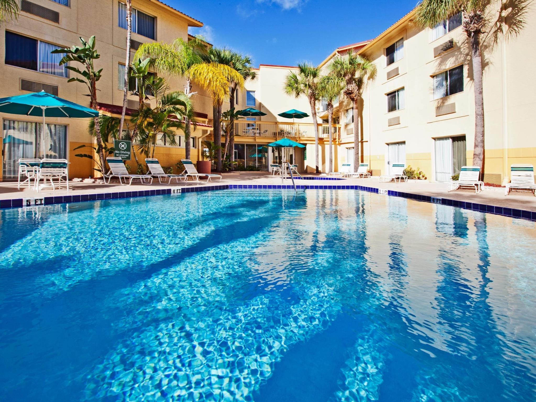 La Quinta By Wyndham St. Pete-clearwater Airport Hotel