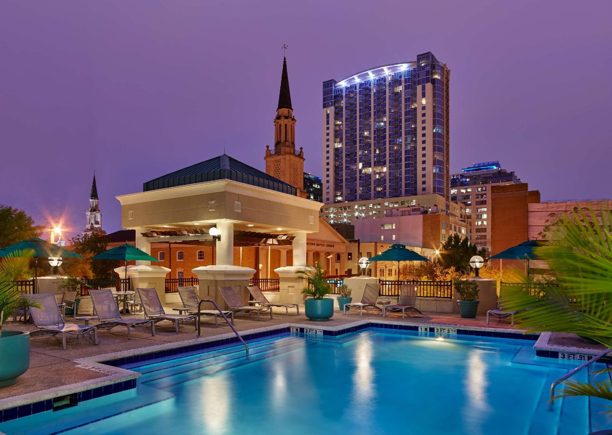 Embassy By Hilton Downtown Hotel