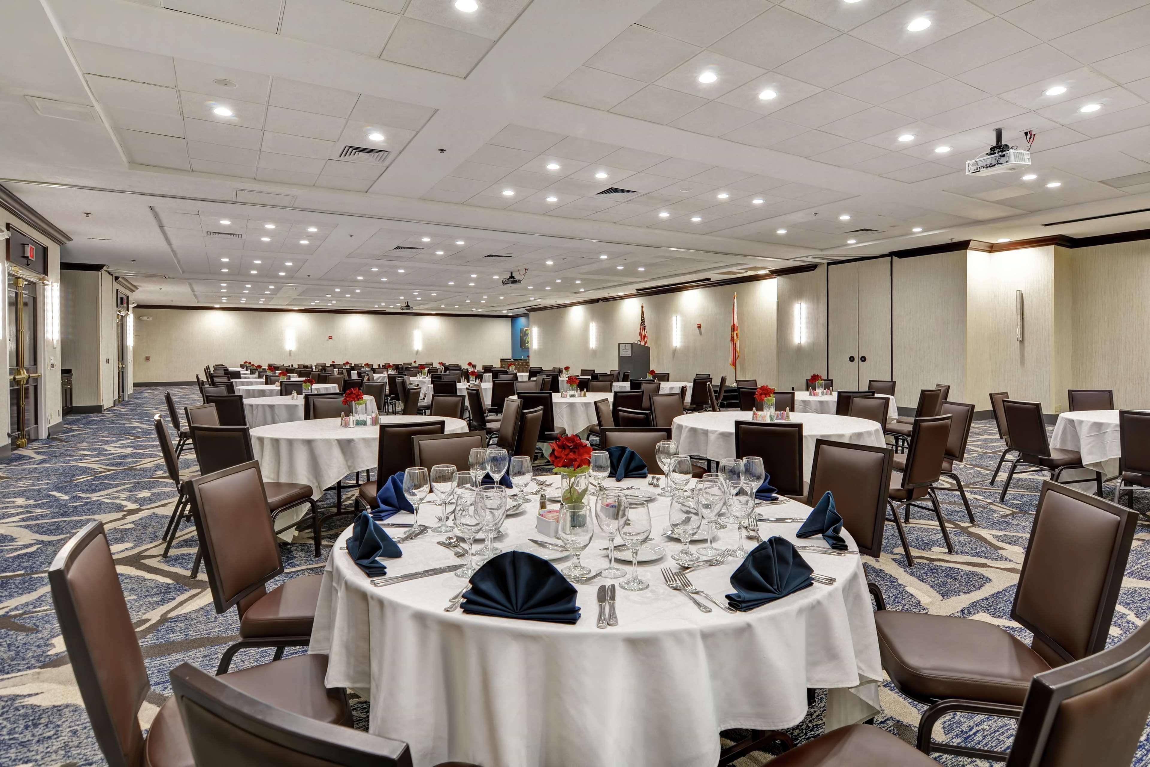 Embassy By Hilton Downtown 3* Orlando