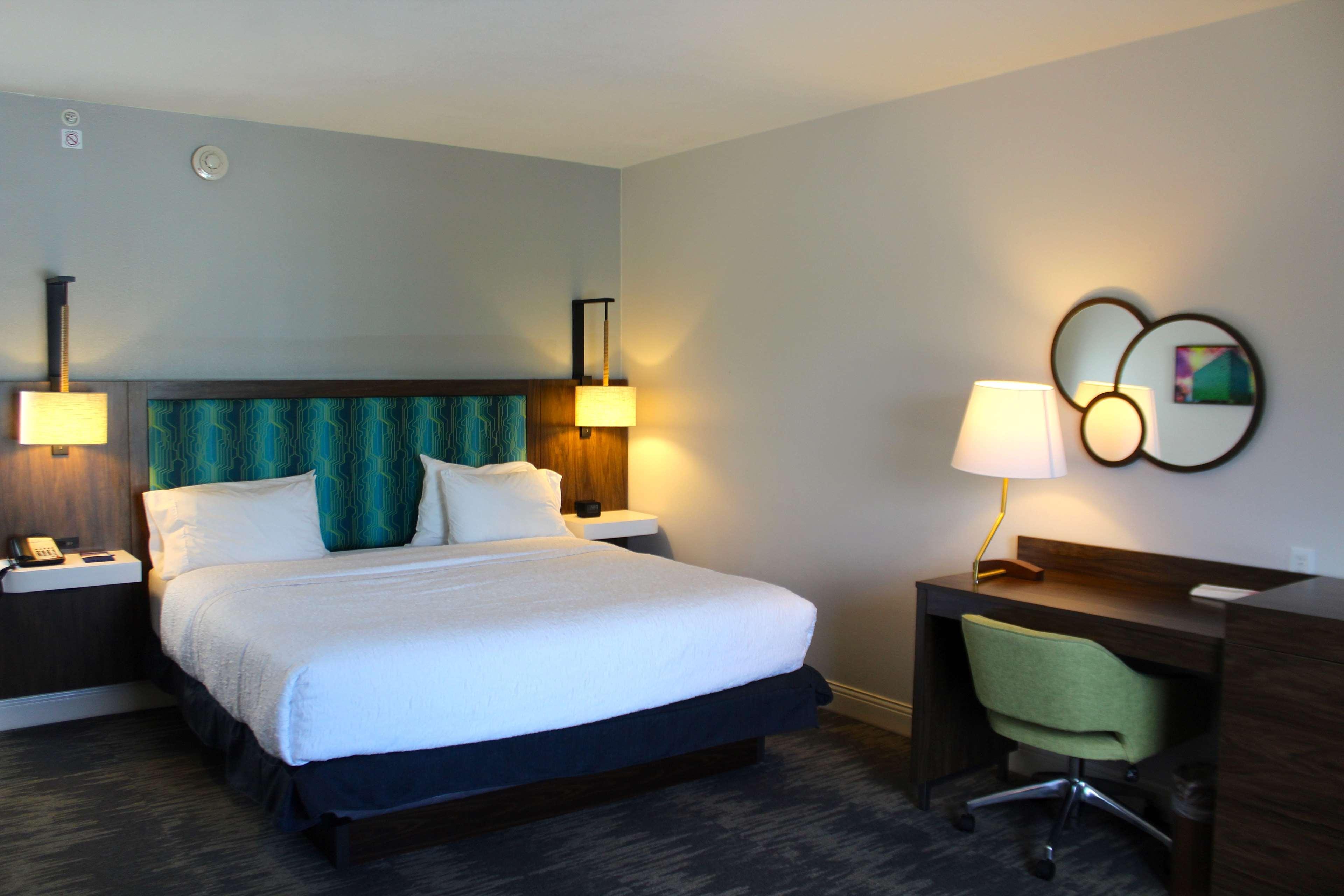 Hampton & / Bradenton - Airport Hotel