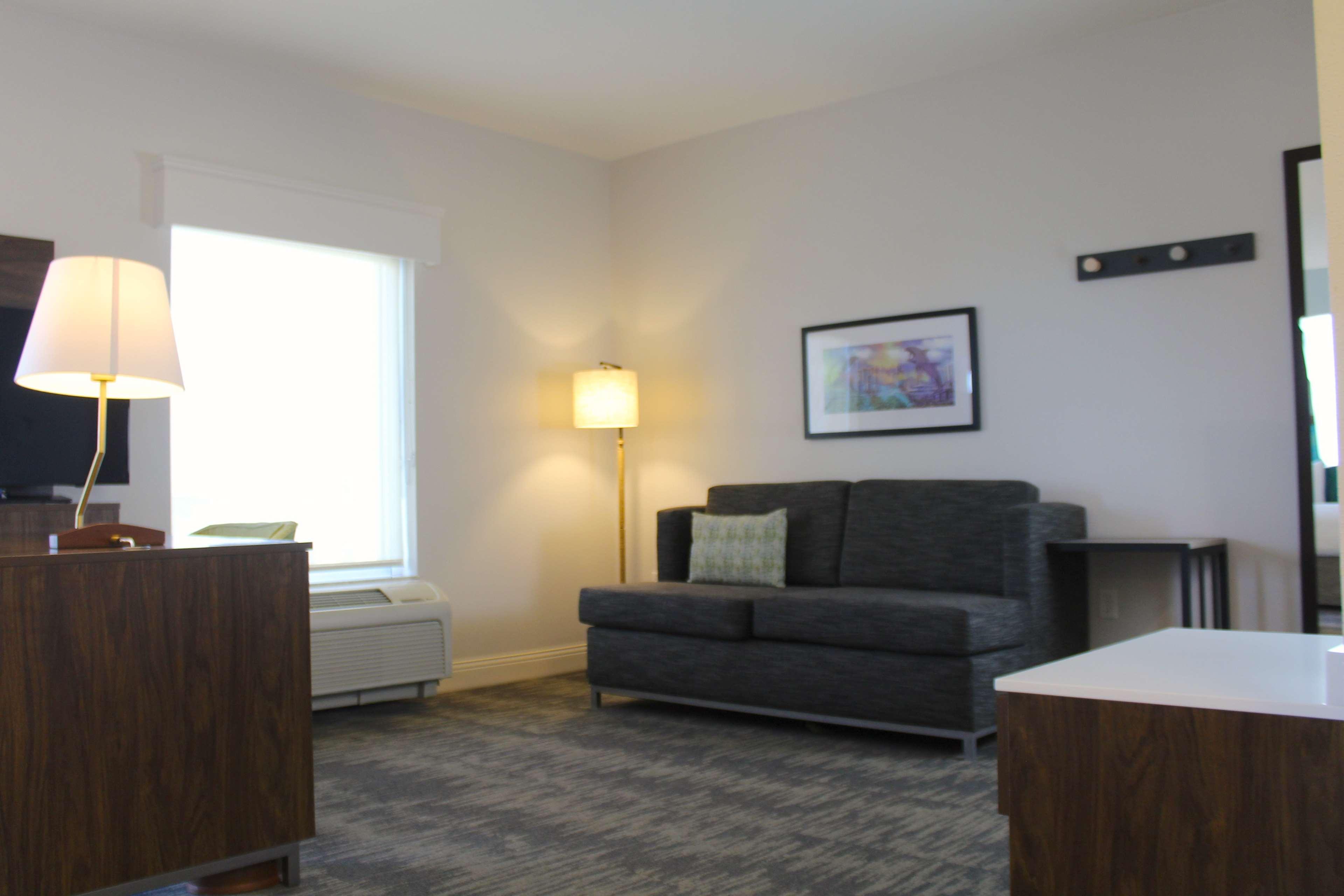 Hampton & / Bradenton - Airport Hotel 3*