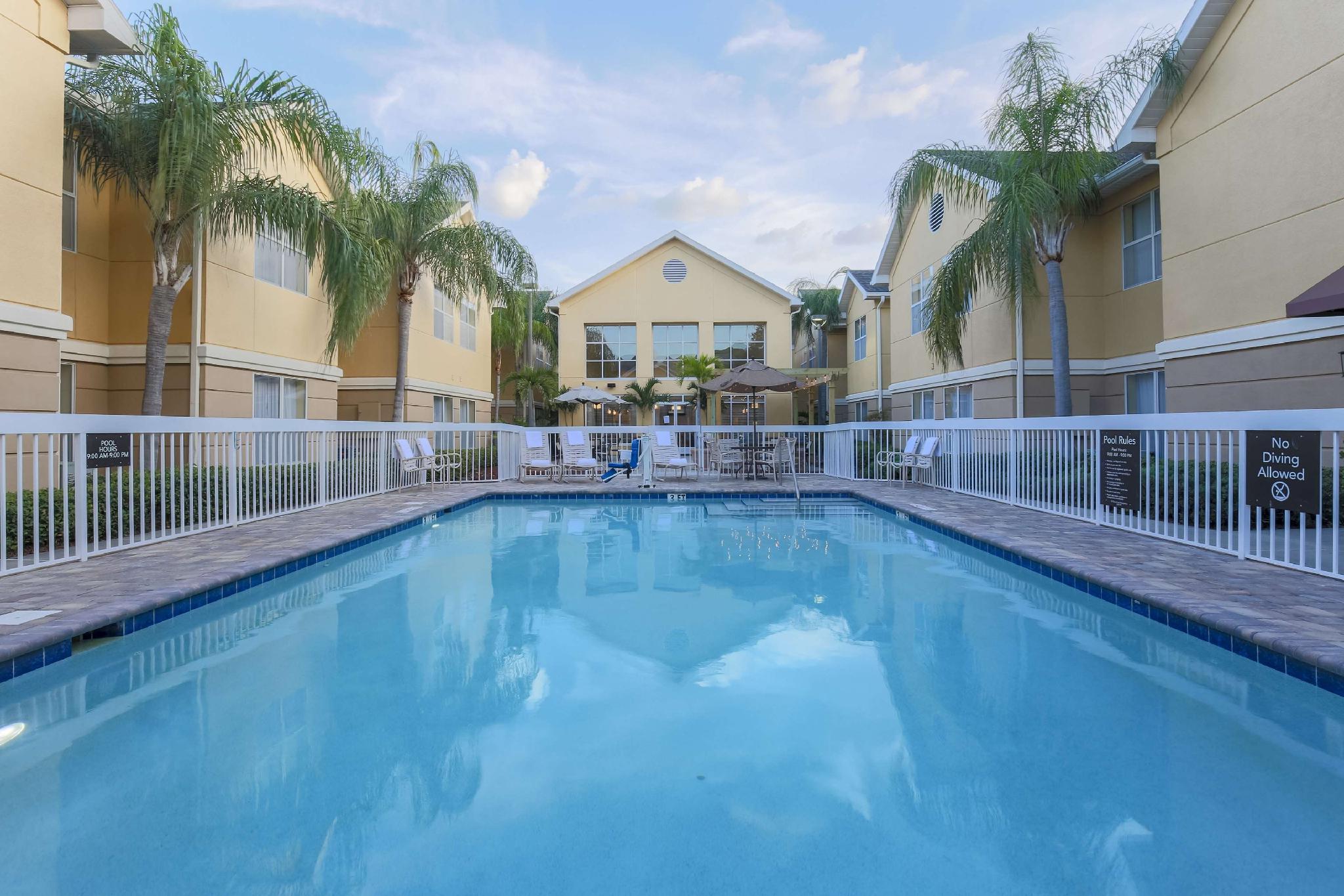 Homewood By Hilton St. Petersburg Hotel