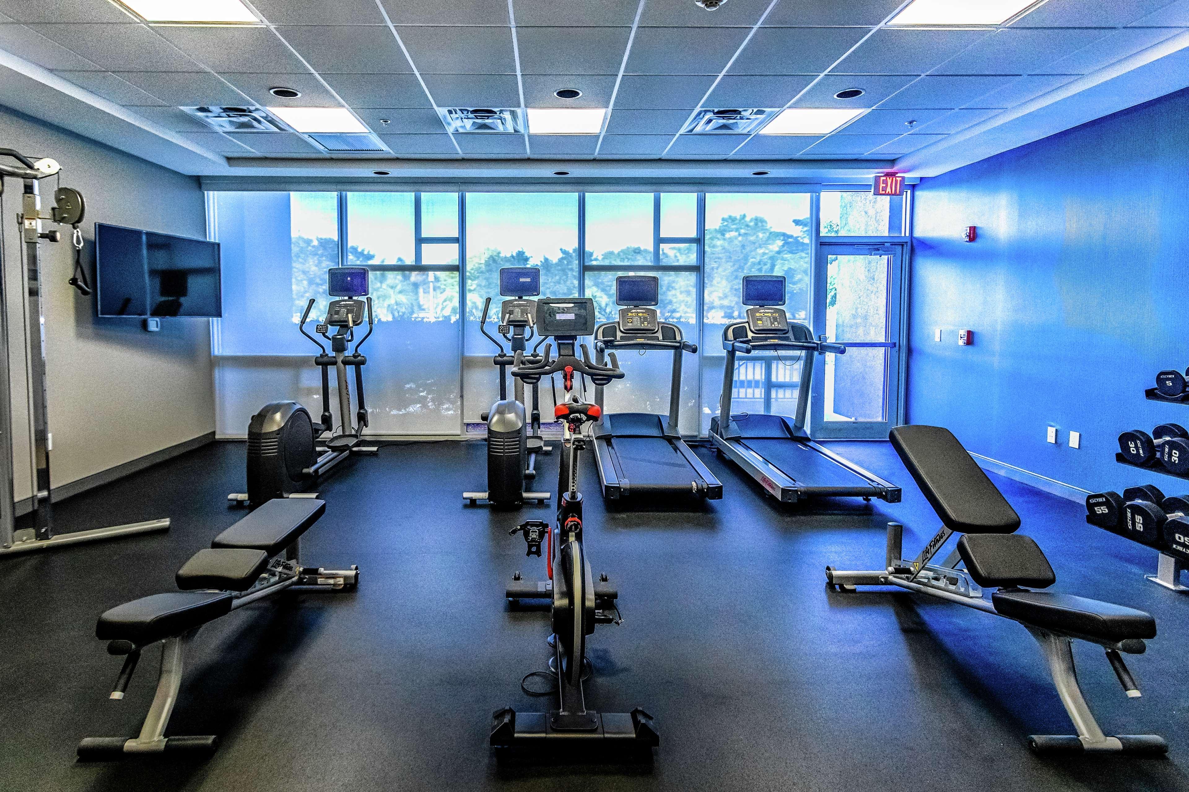 Hampton & / Bradenton - Airport Hotel