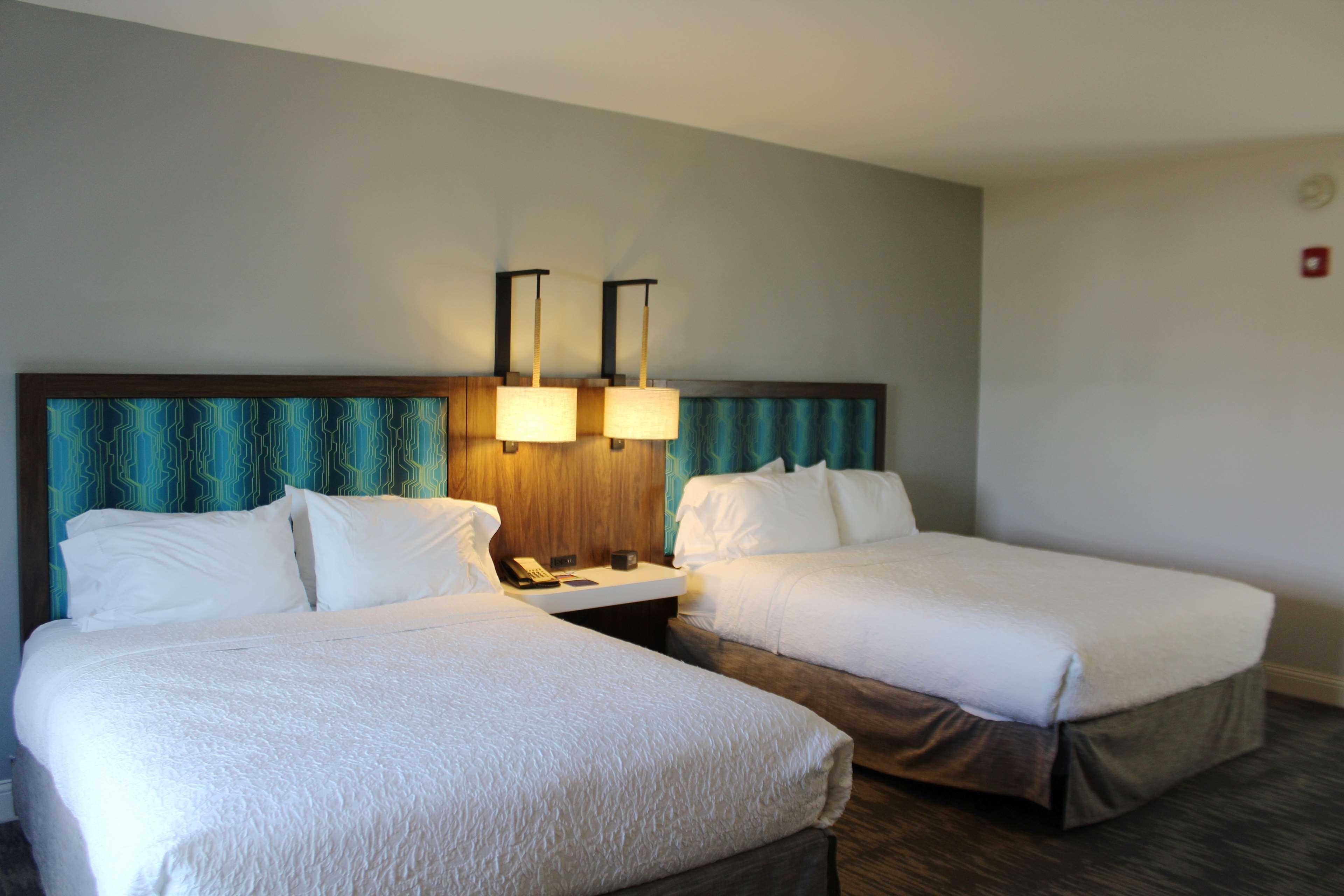 Hampton & / Bradenton - Airport 3*