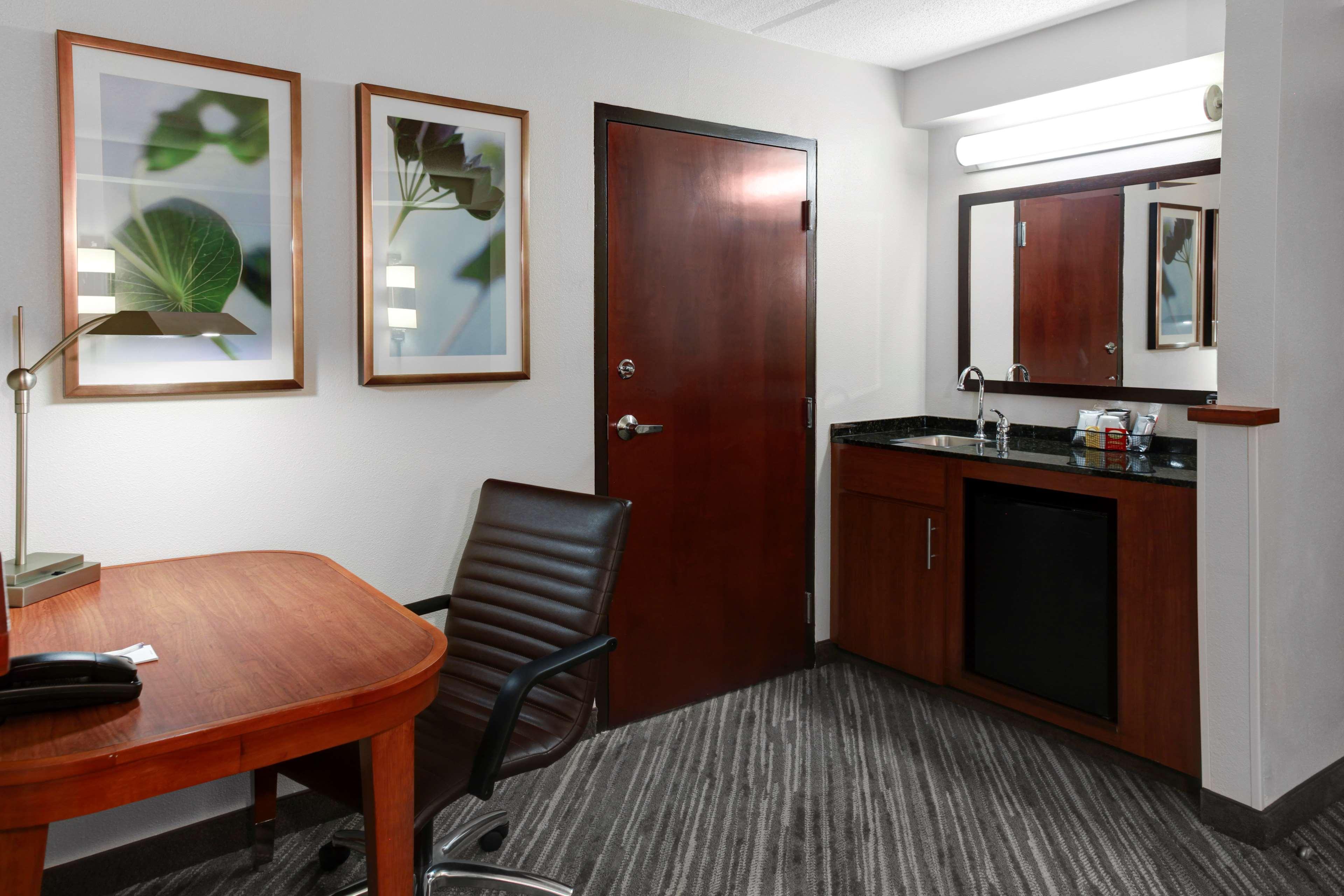 Hyatt Place Center