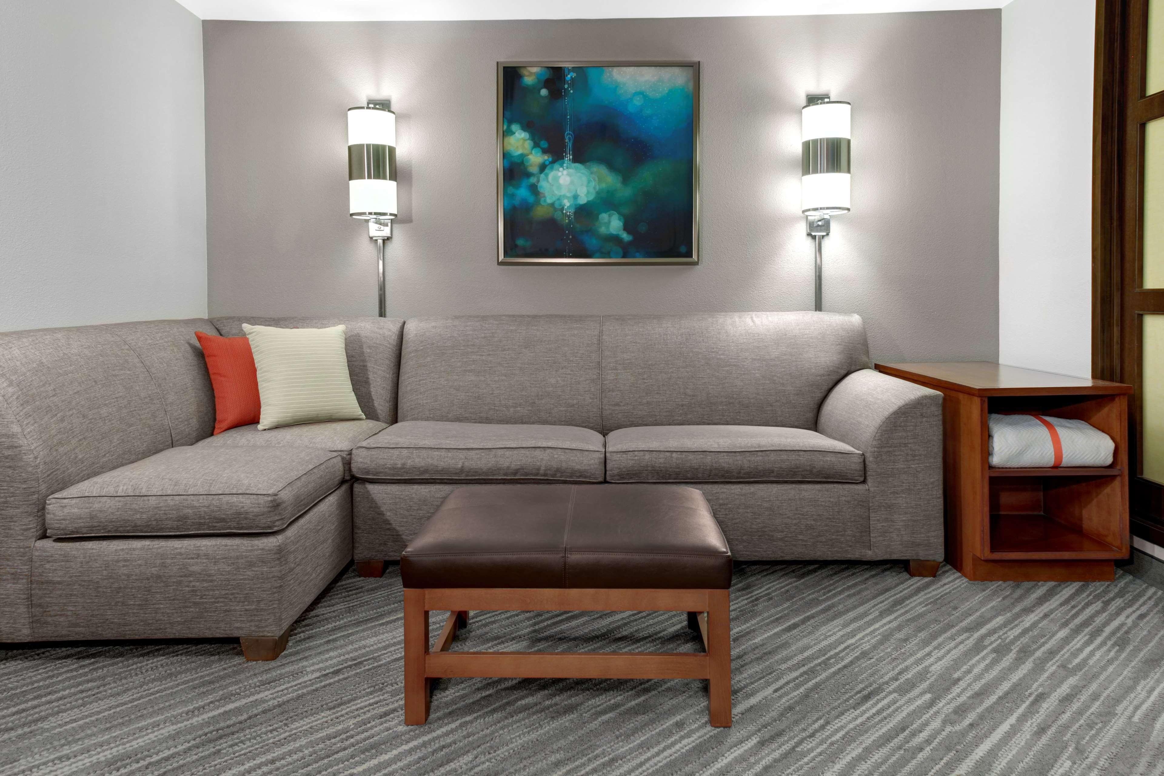 Hyatt Place Center Hotel