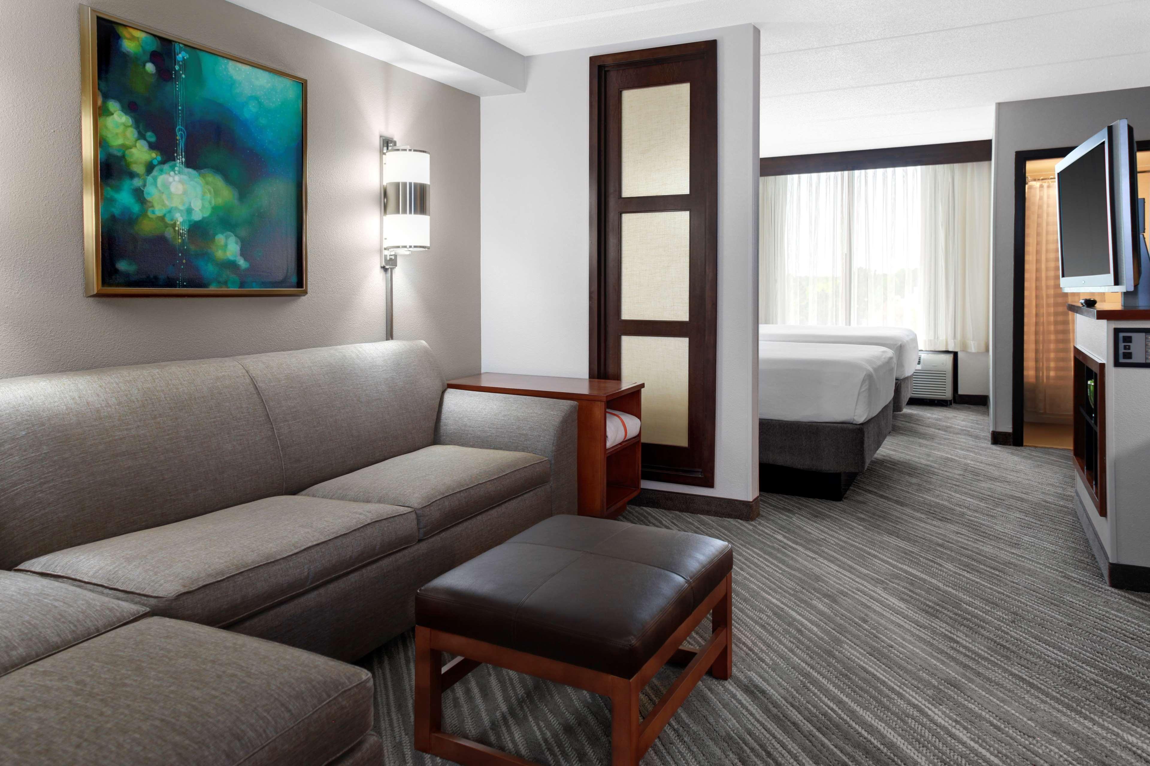 Hyatt Place Center Hotel 3*