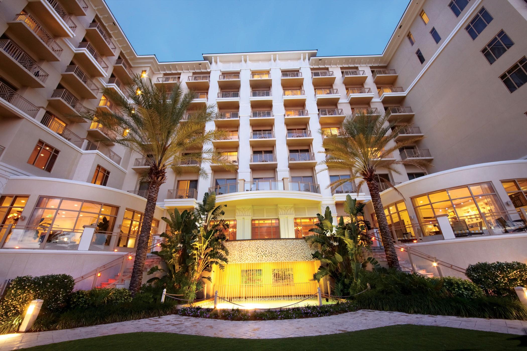Sandpearl Private Resort 4*
